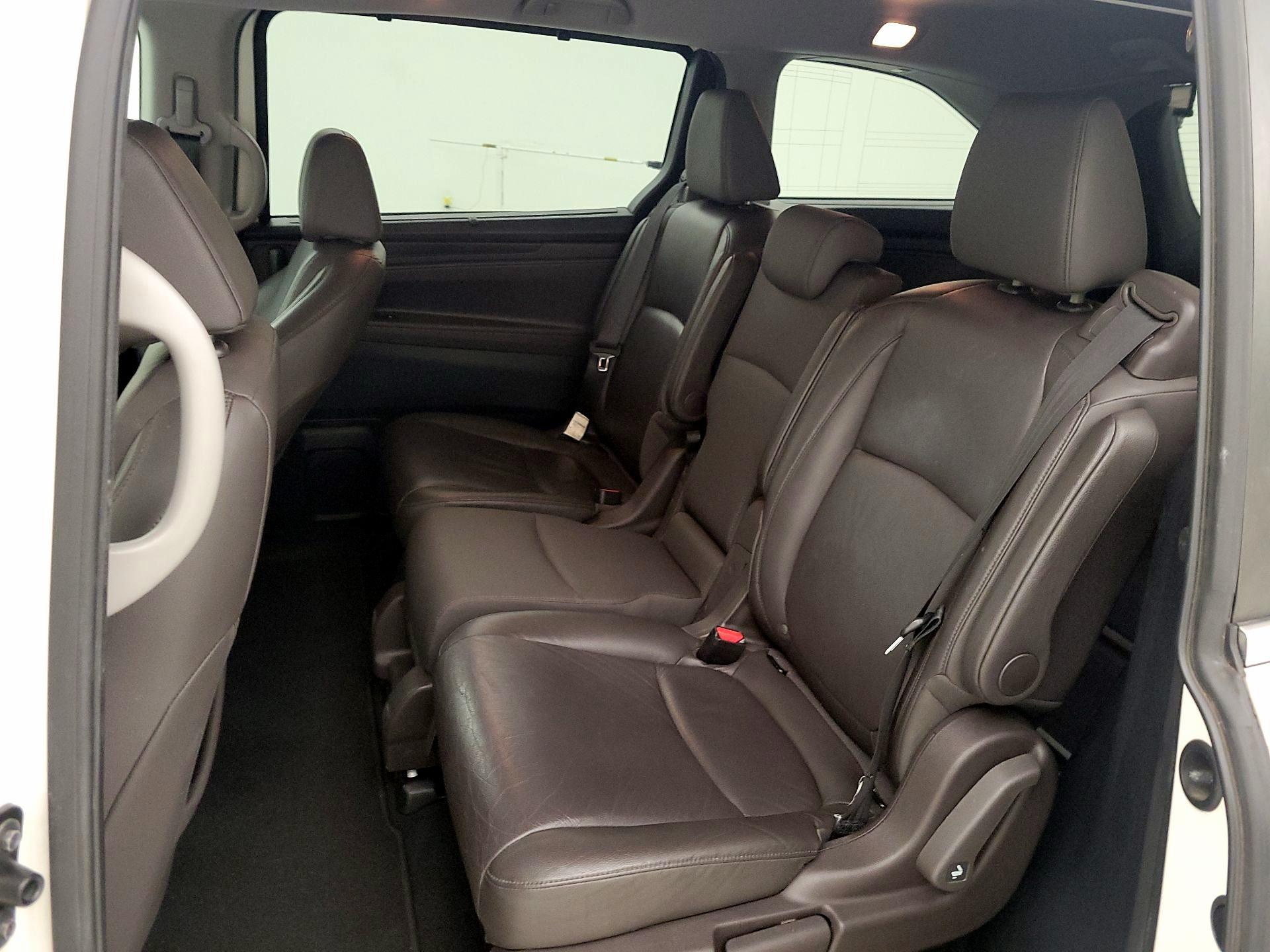 Thumbnail: 2018 Honda Odyssey - 20