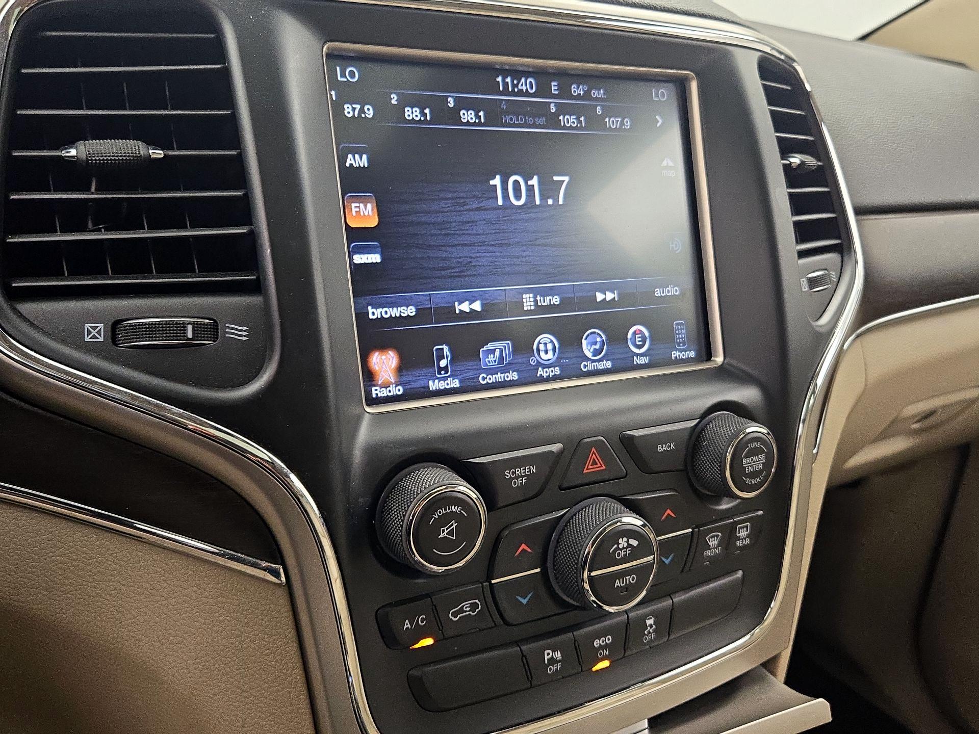 Thumbnail: 2014 Jeep Grand Cherokee - 16