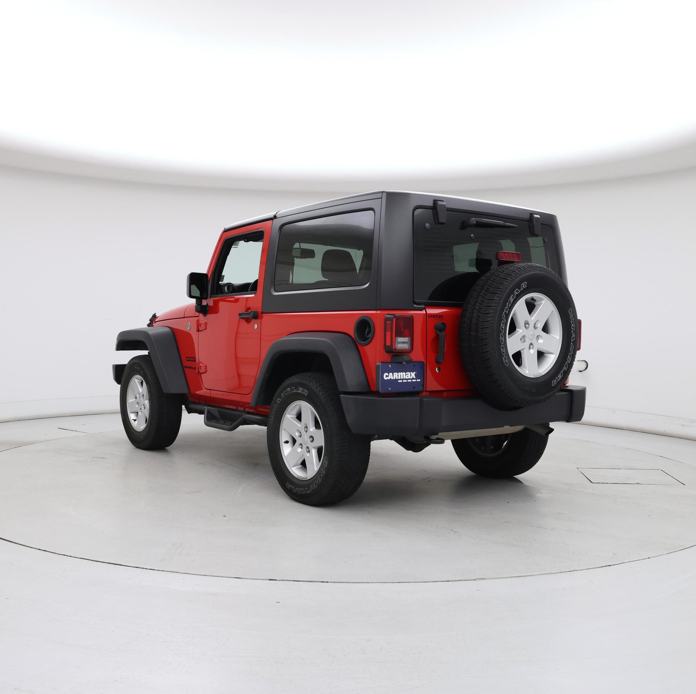 Thumbnail: 2017 Jeep Wrangler - 2