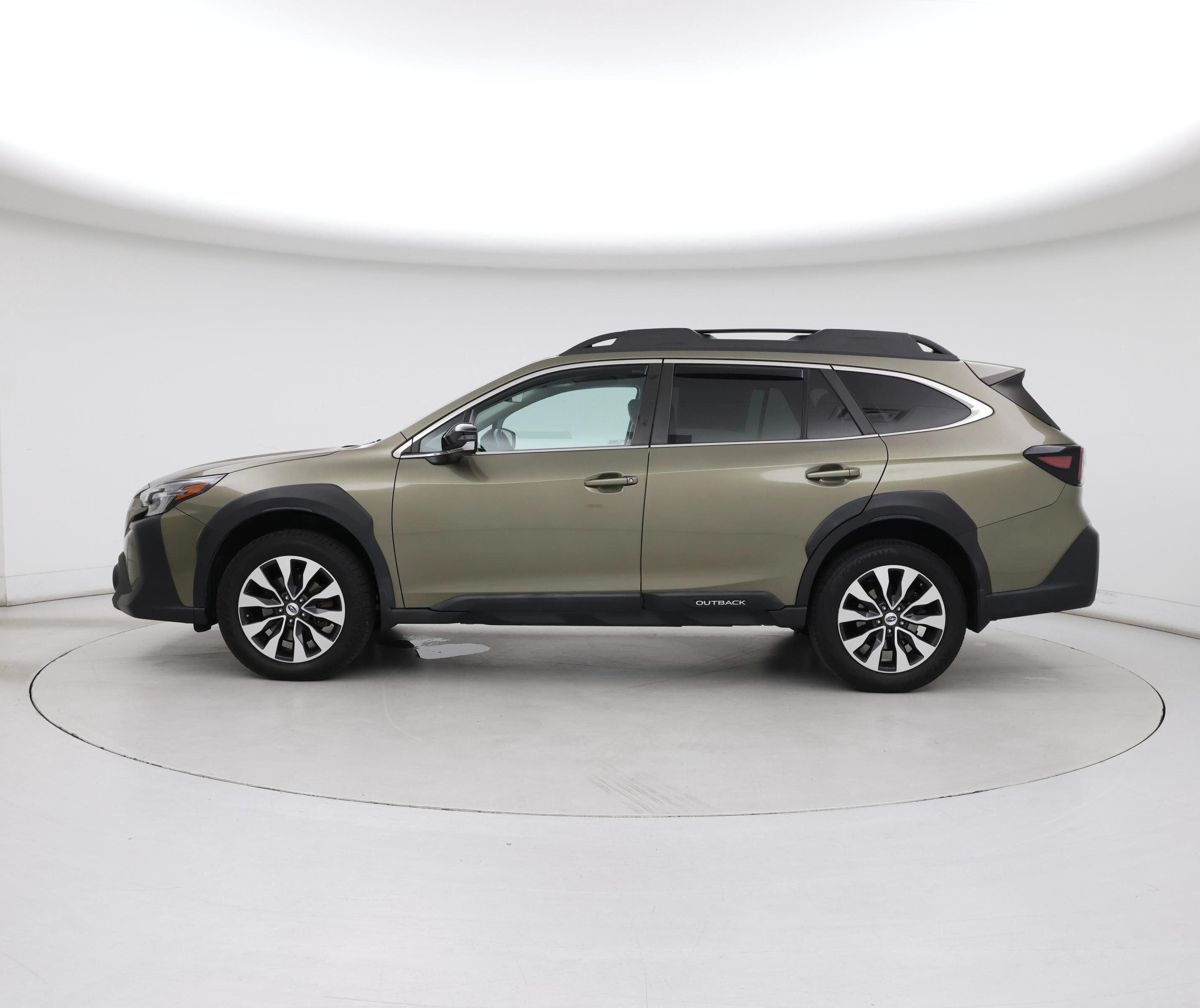Thumbnail: 2023 Subaru Outback - 3
