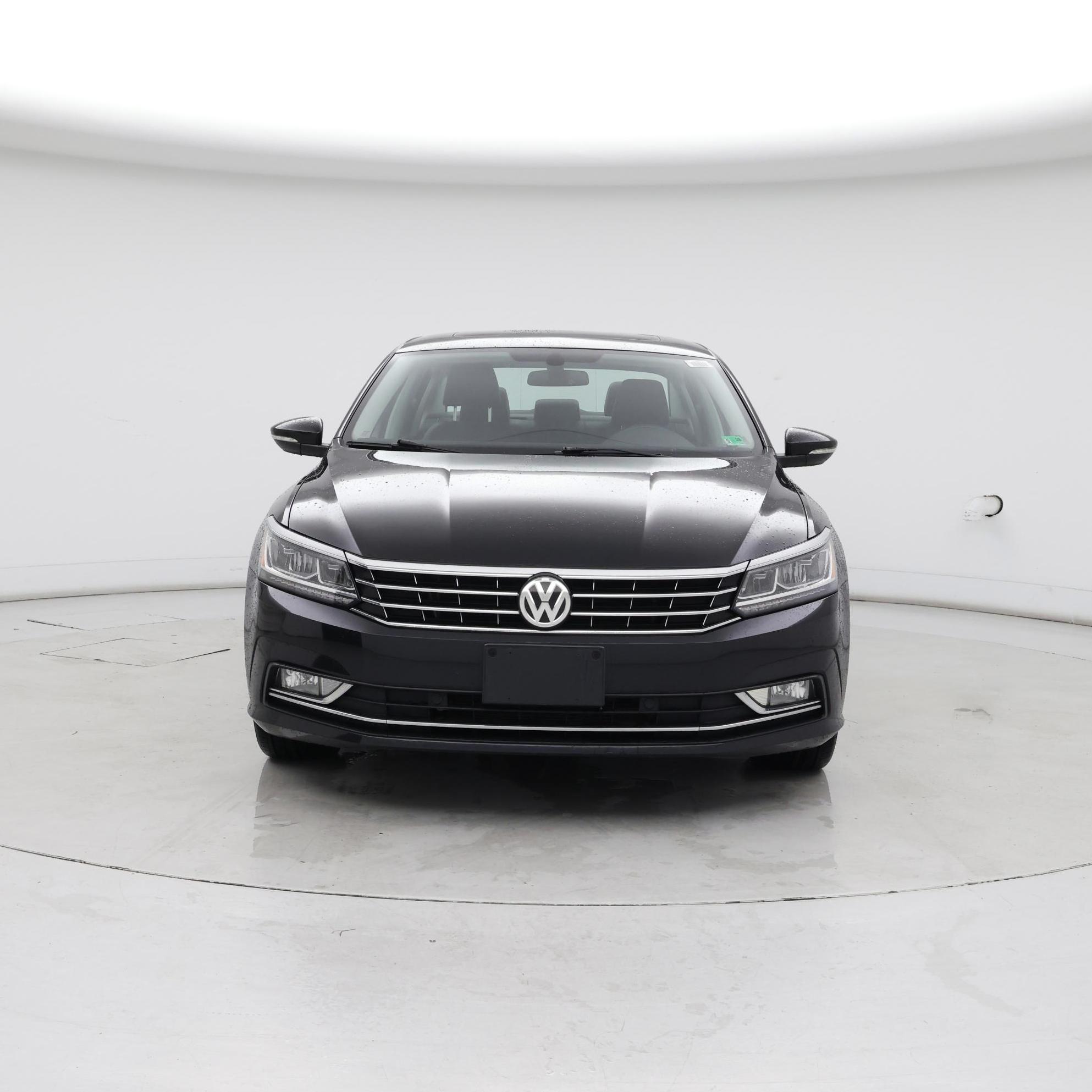 Thumbnail: 2018 Volkswagen Passat - 5
