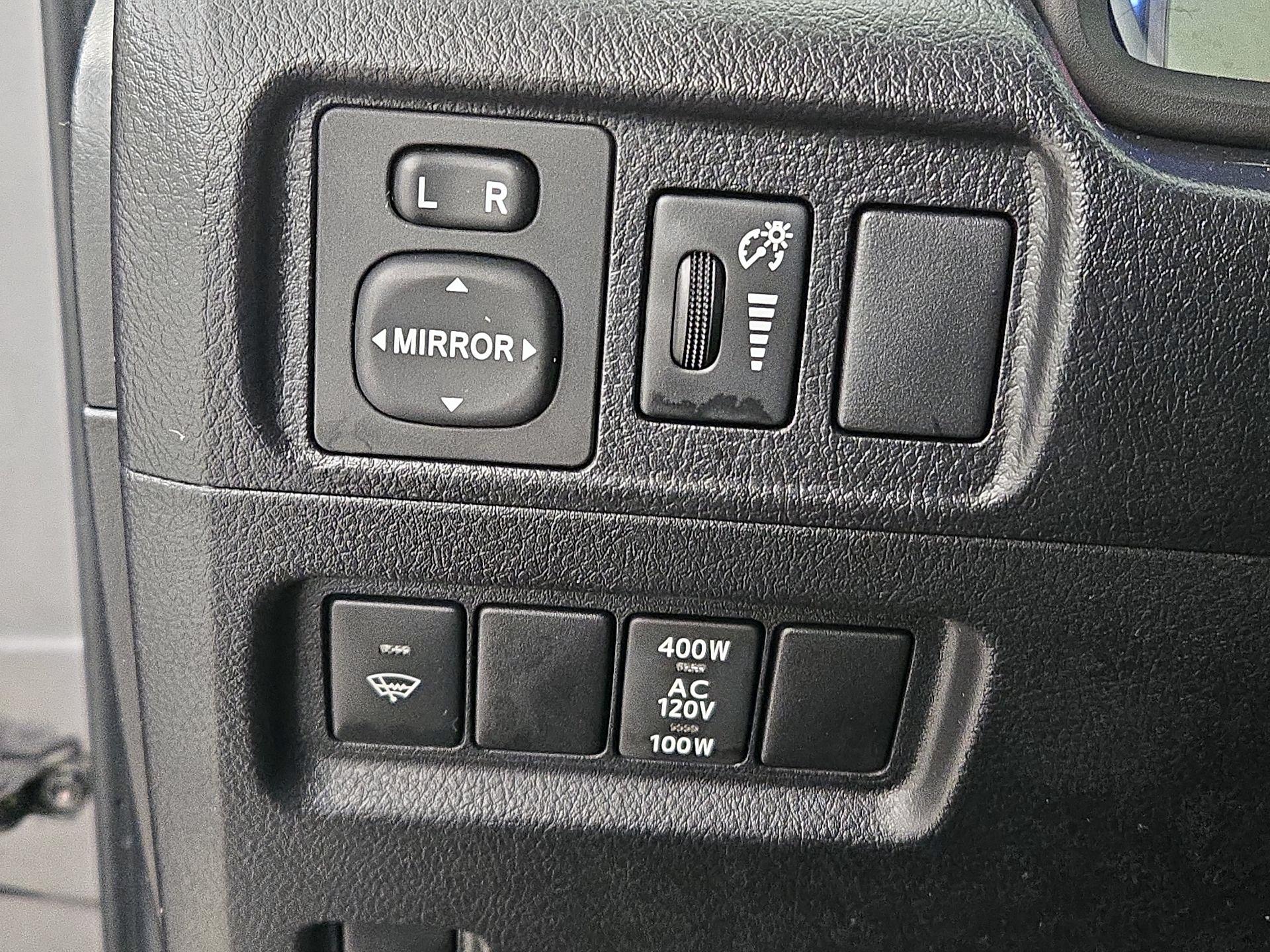 Thumbnail: 2019 Toyota 4Runner - 13