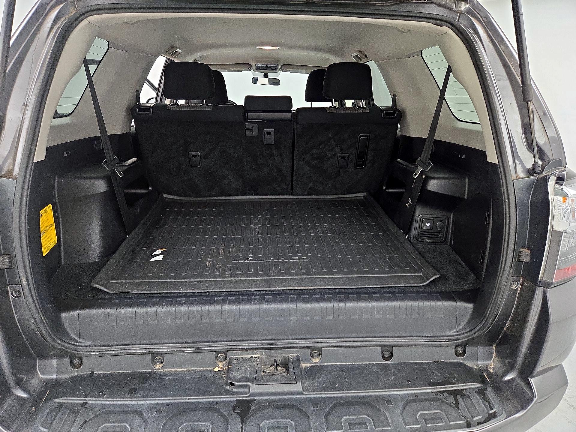 Thumbnail: 2019 Toyota 4Runner - 20