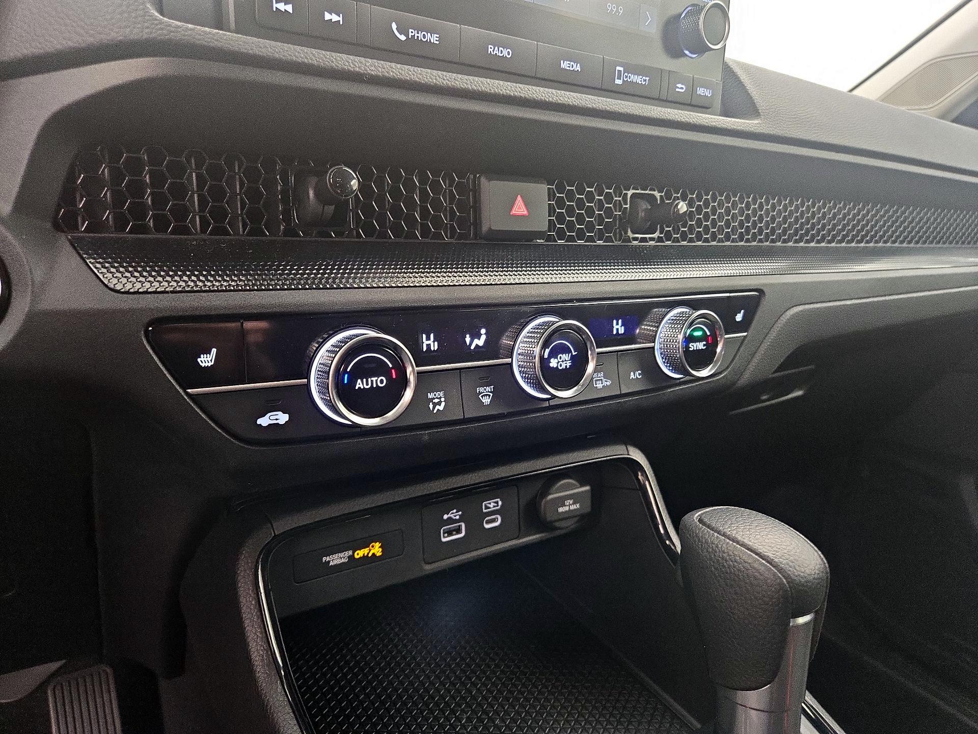 Thumbnail: 2024 Honda CR-V - 16