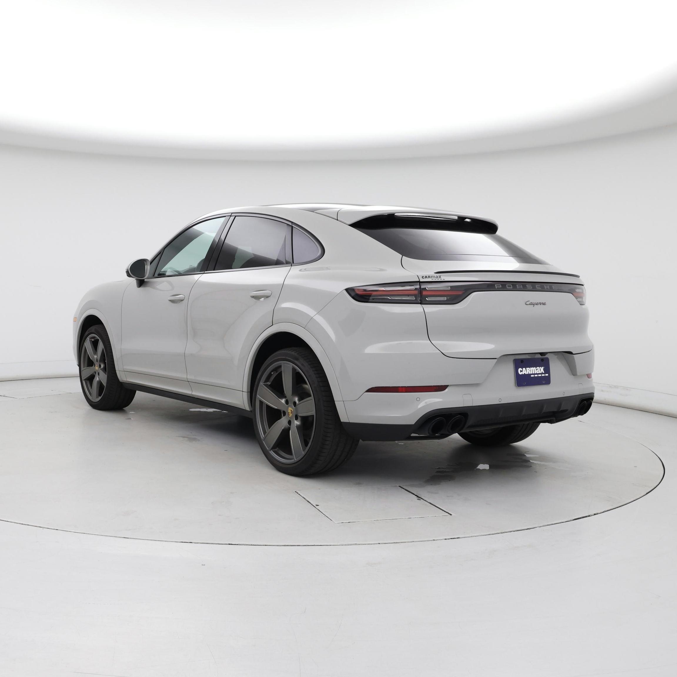 Thumbnail: 2023 Porsche Cayenne - 2