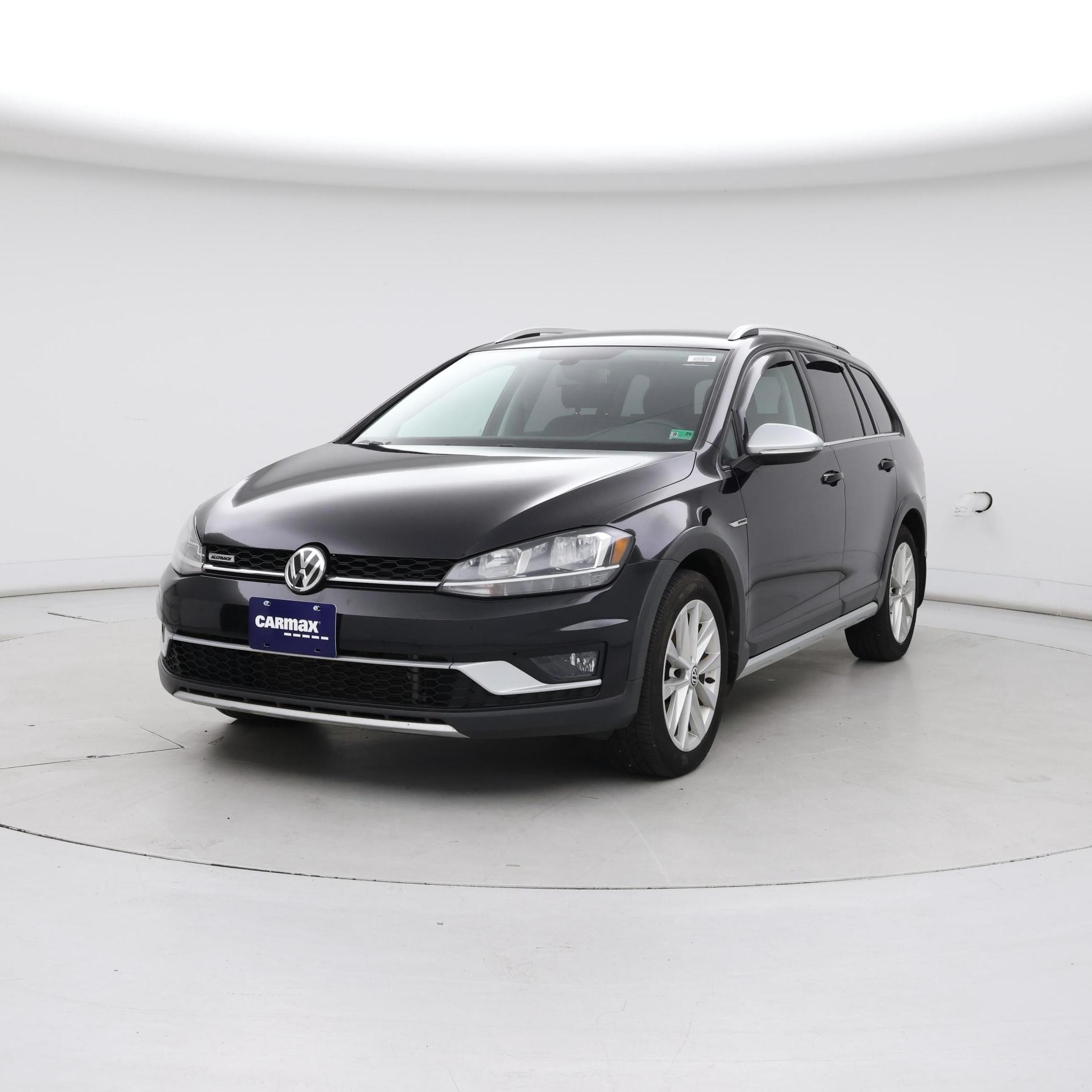 Thumbnail: 2019 Volkswagen Golf - 4
