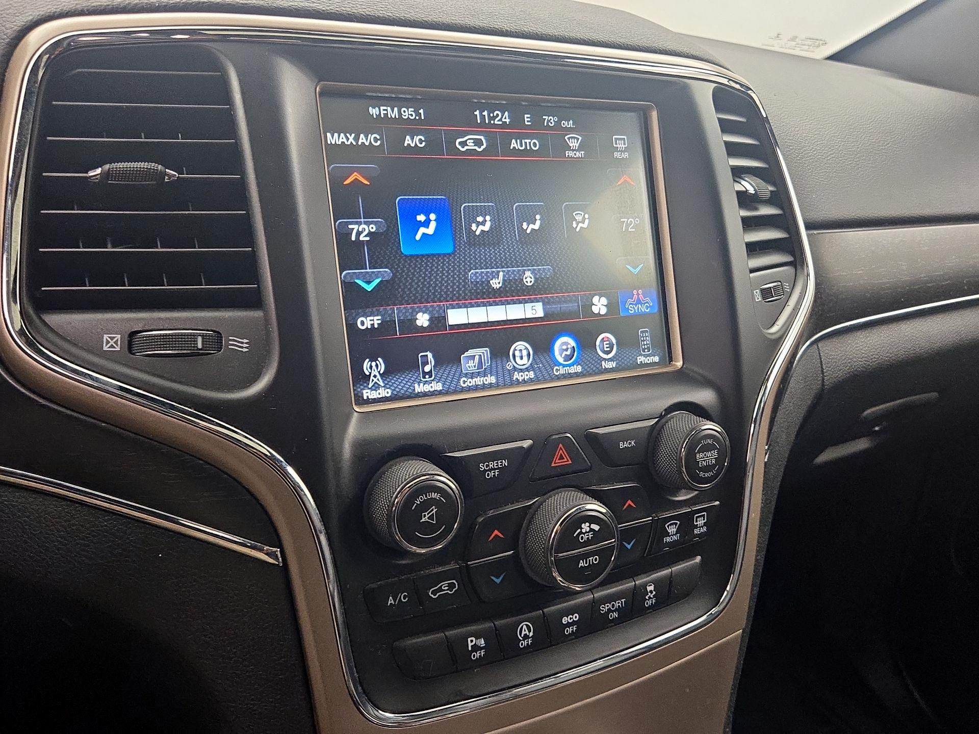 Thumbnail: 2017 Jeep Grand Cherokee - 17