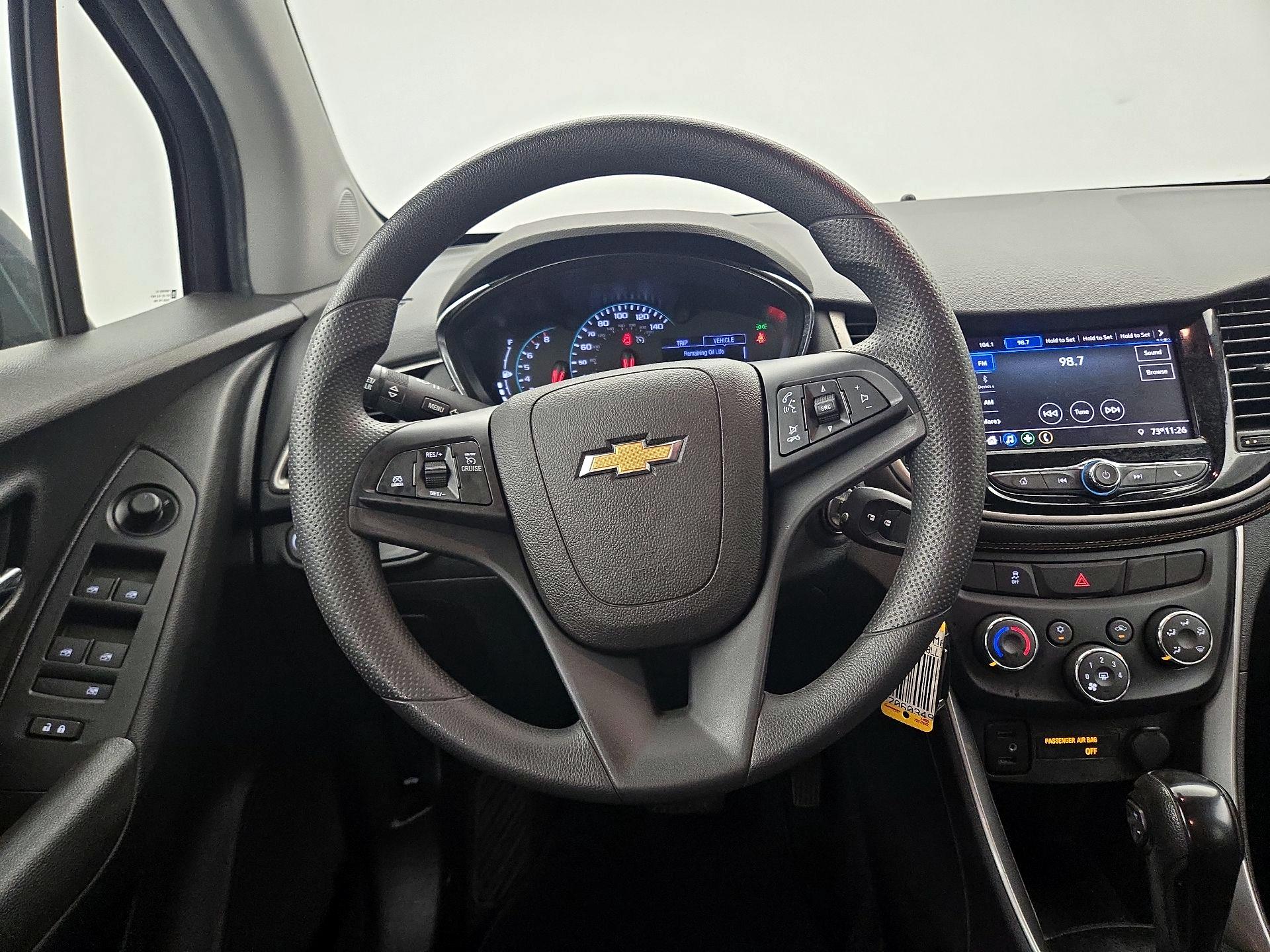 Thumbnail: 2020 Chevrolet Trax - 10