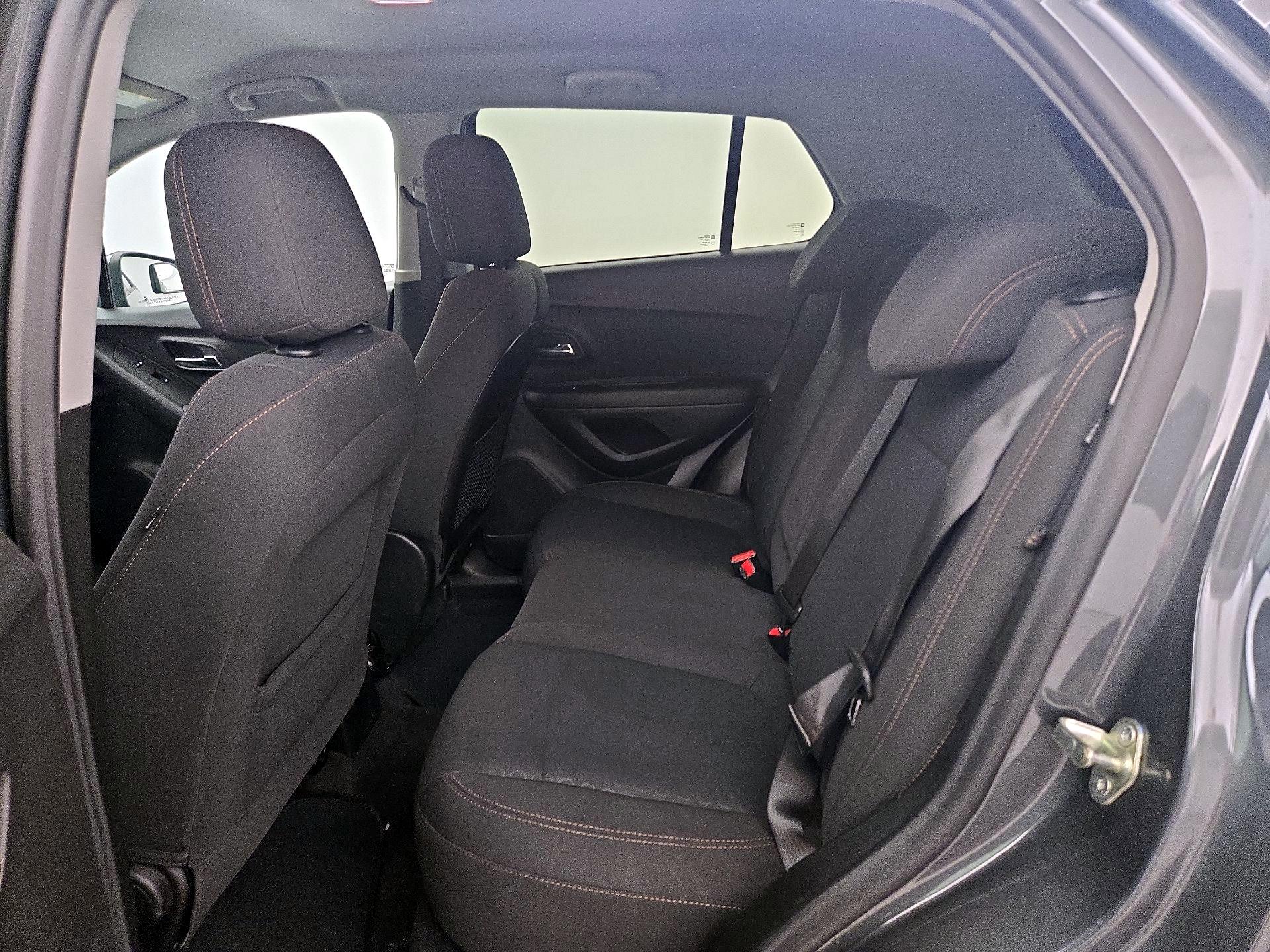 Thumbnail: 2020 Chevrolet Trax - 19