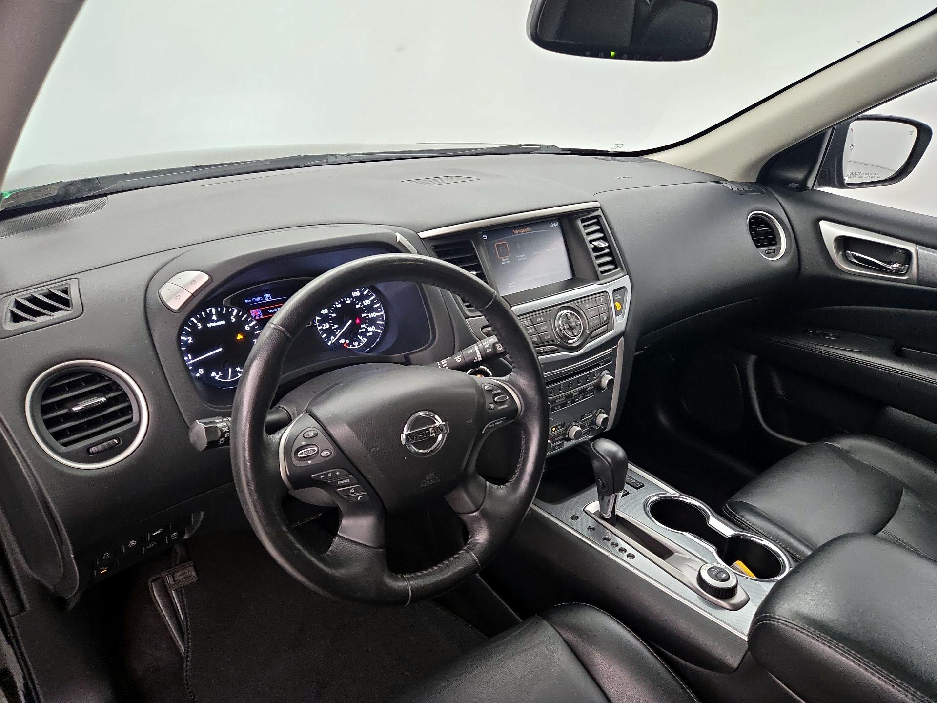 Thumbnail: 2020 Nissan Pathfinder - 9