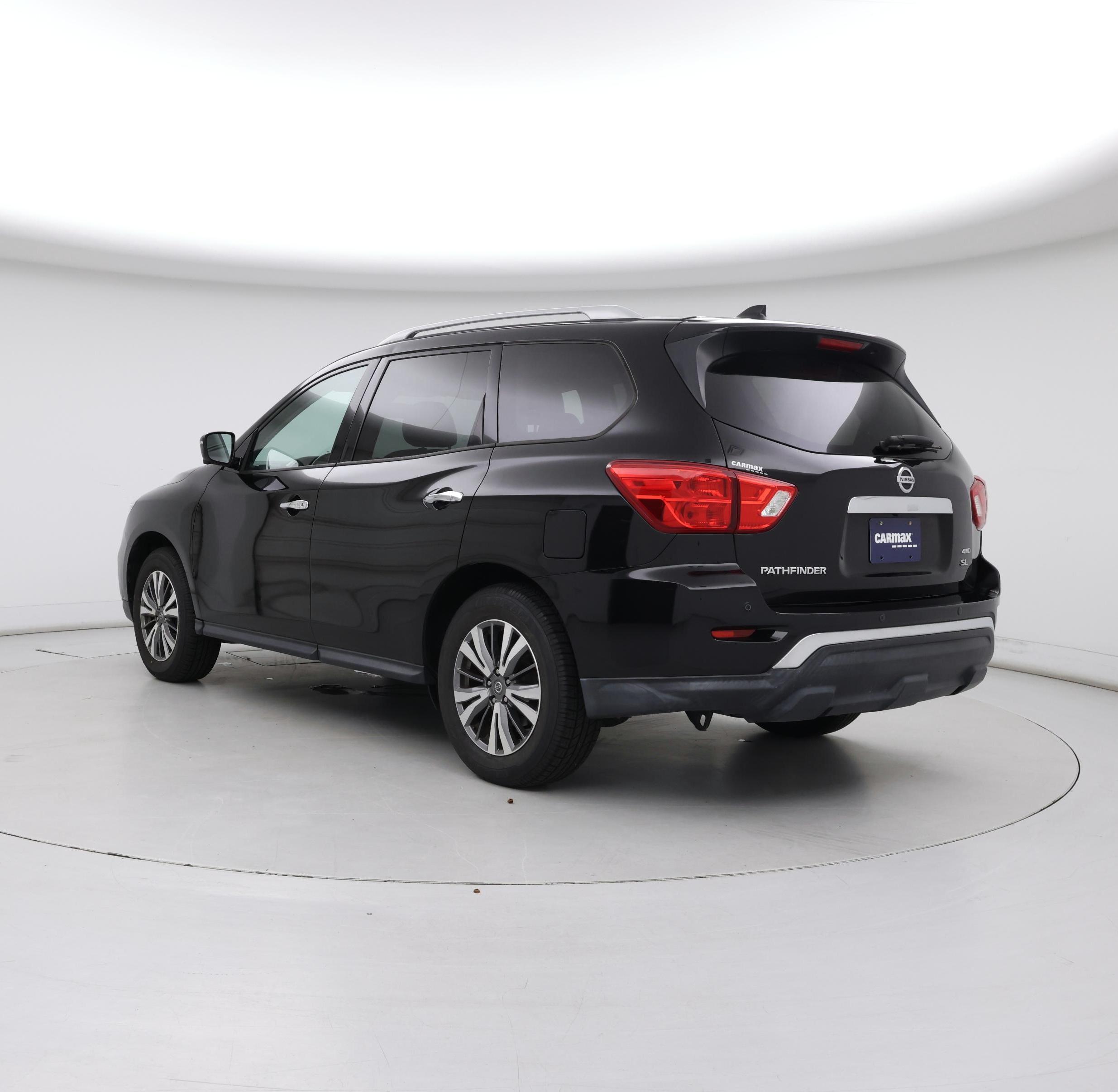 Thumbnail: 2020 Nissan Pathfinder - 2