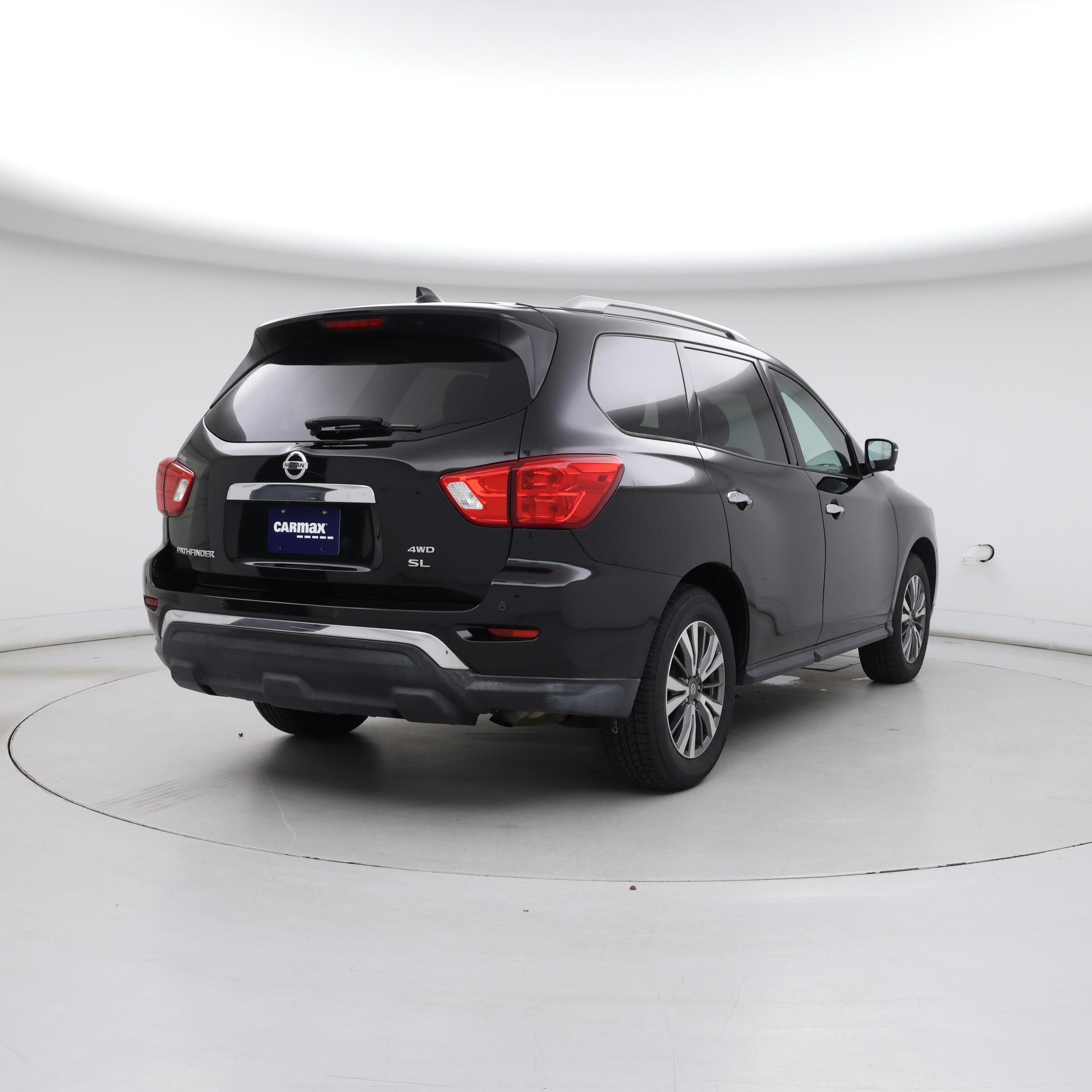 Thumbnail: 2020 Nissan Pathfinder - 8