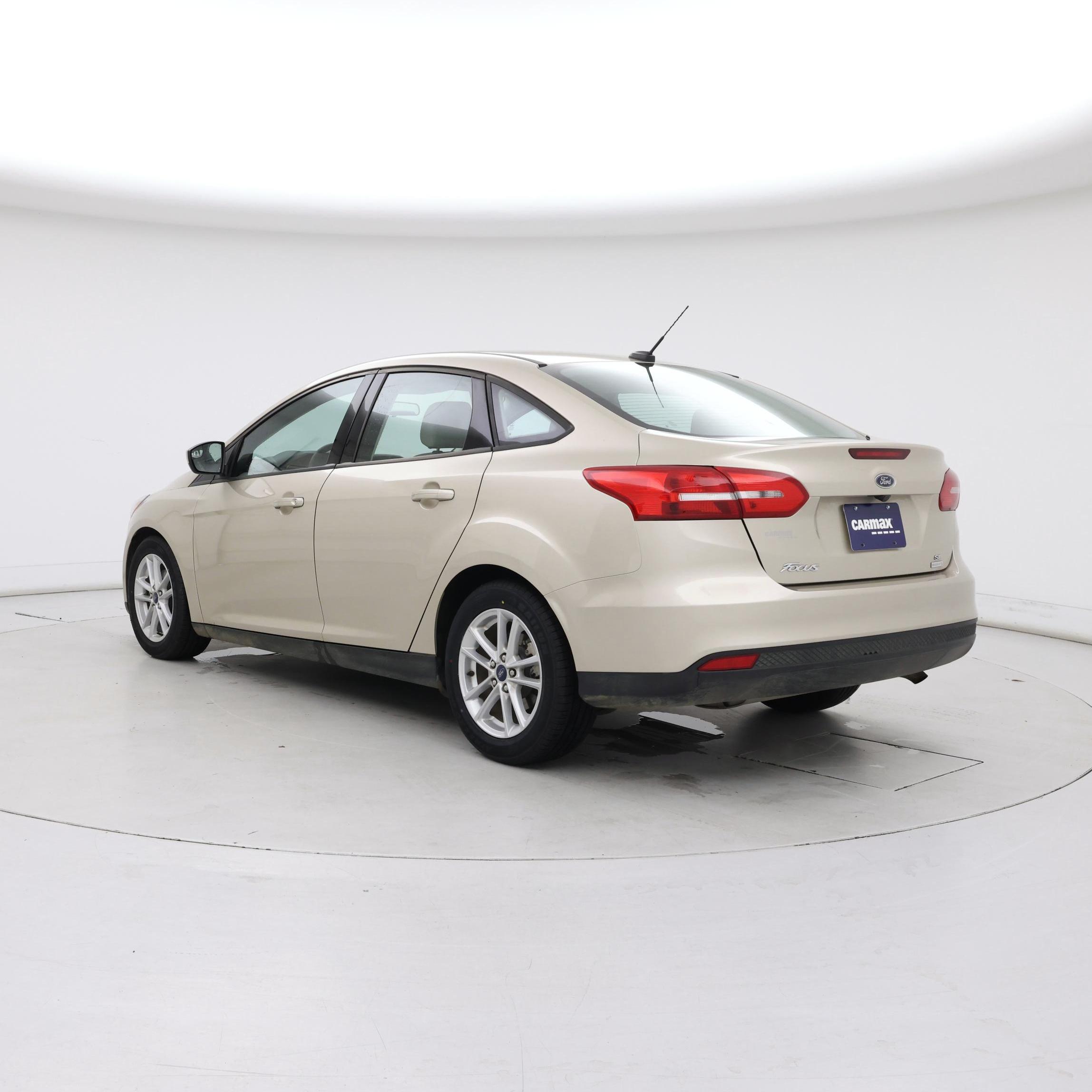 Thumbnail: 2018 Ford Focus - 2