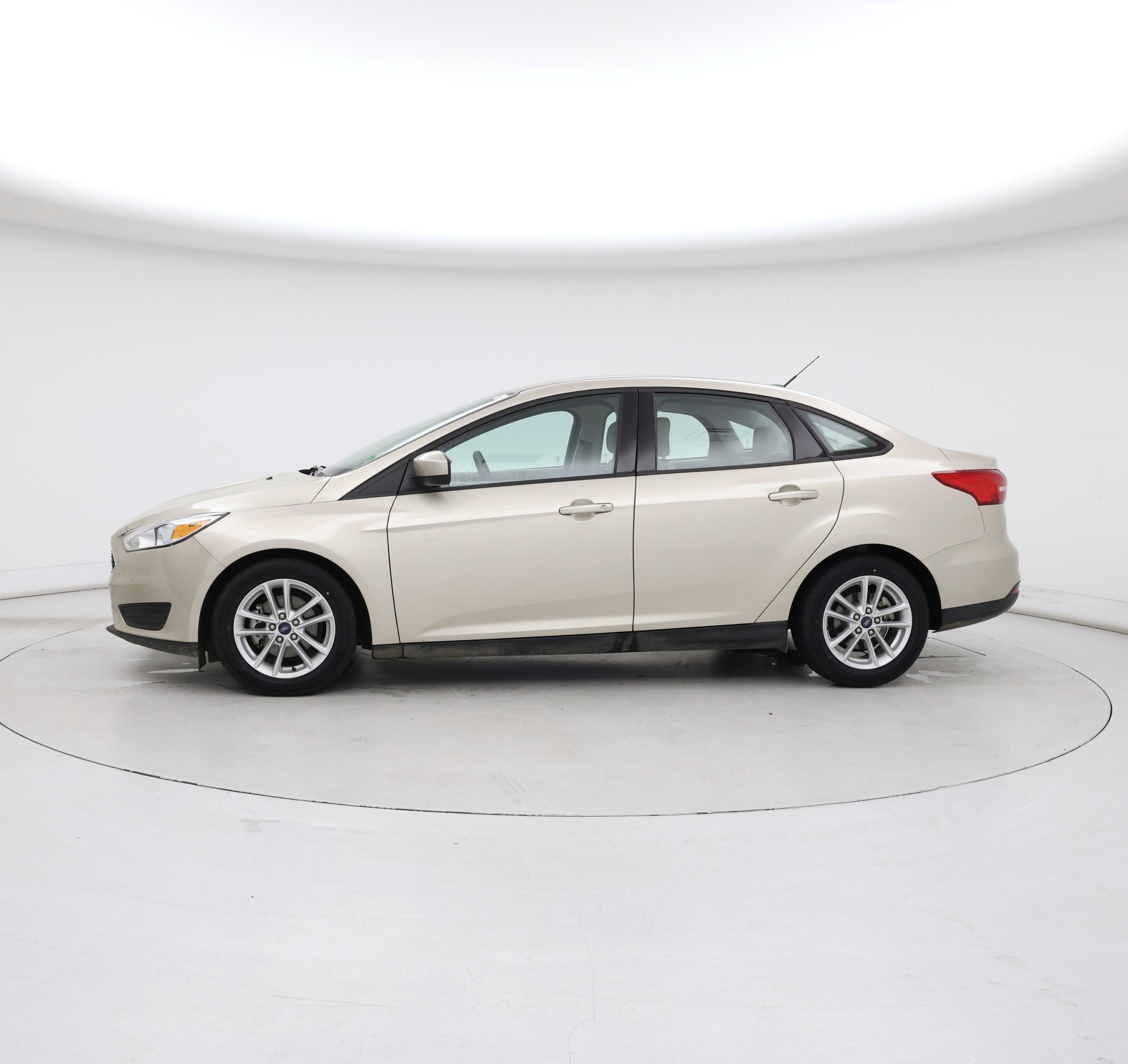 Thumbnail: 2018 Ford Focus - 3
