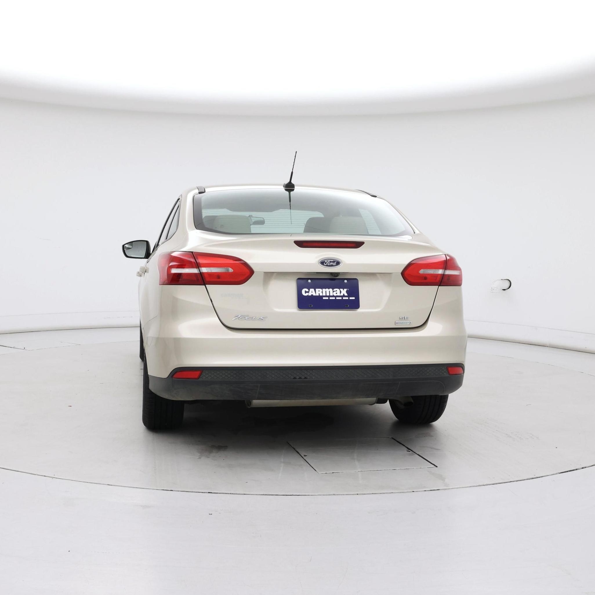 Thumbnail: 2018 Ford Focus - 6
