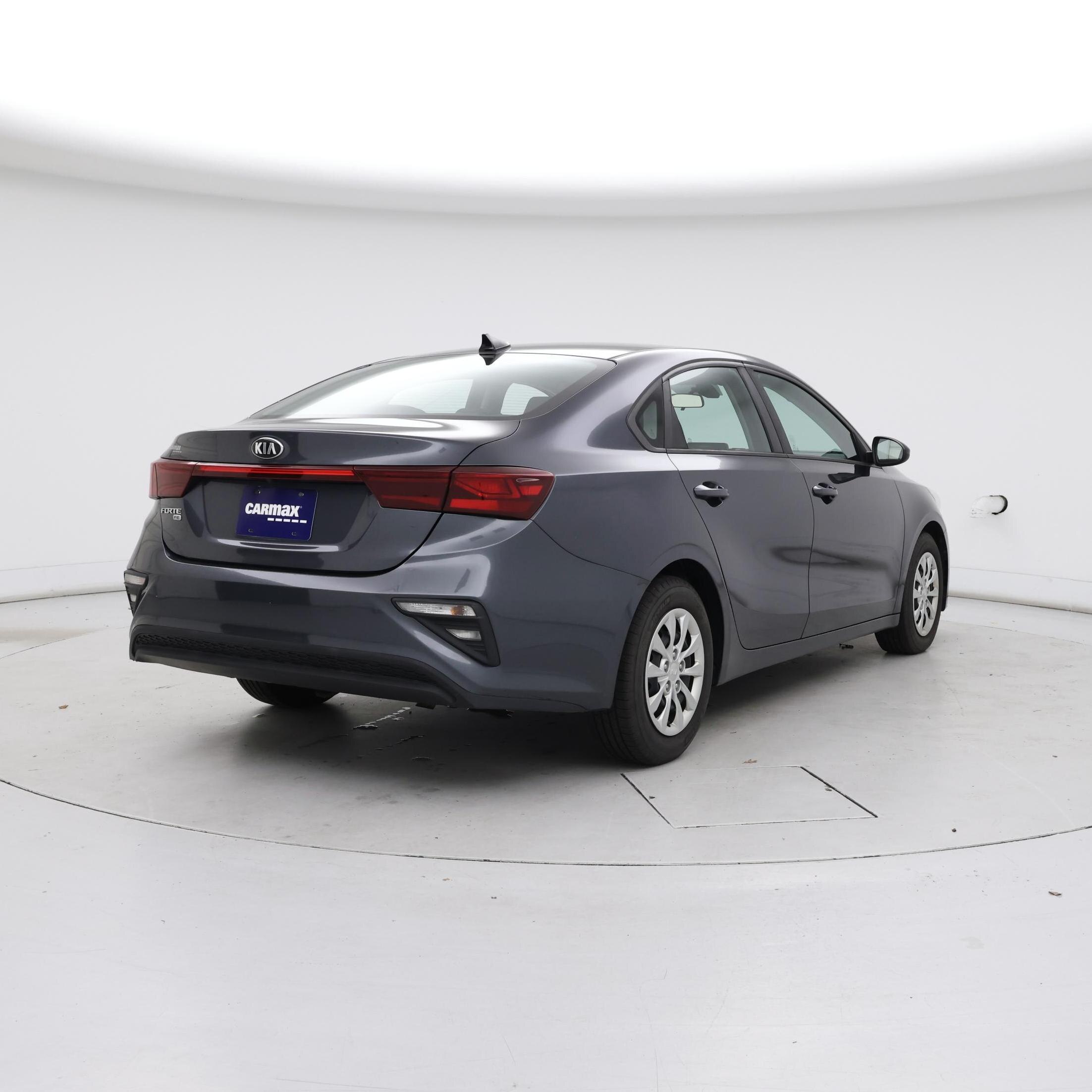 Thumbnail: 2019 Kia Forte - 8