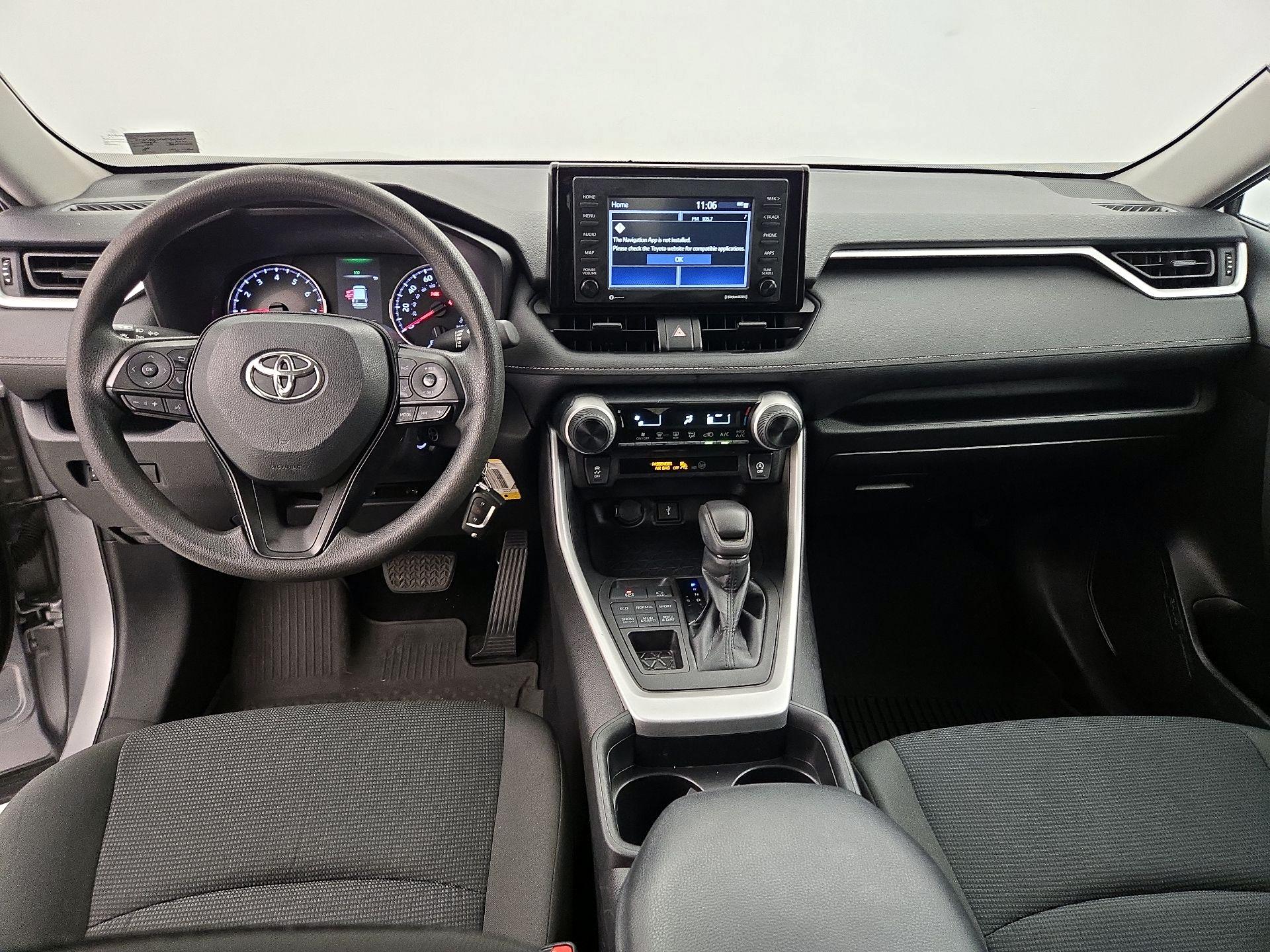 Thumbnail: 2021 Toyota RAV4 - 9