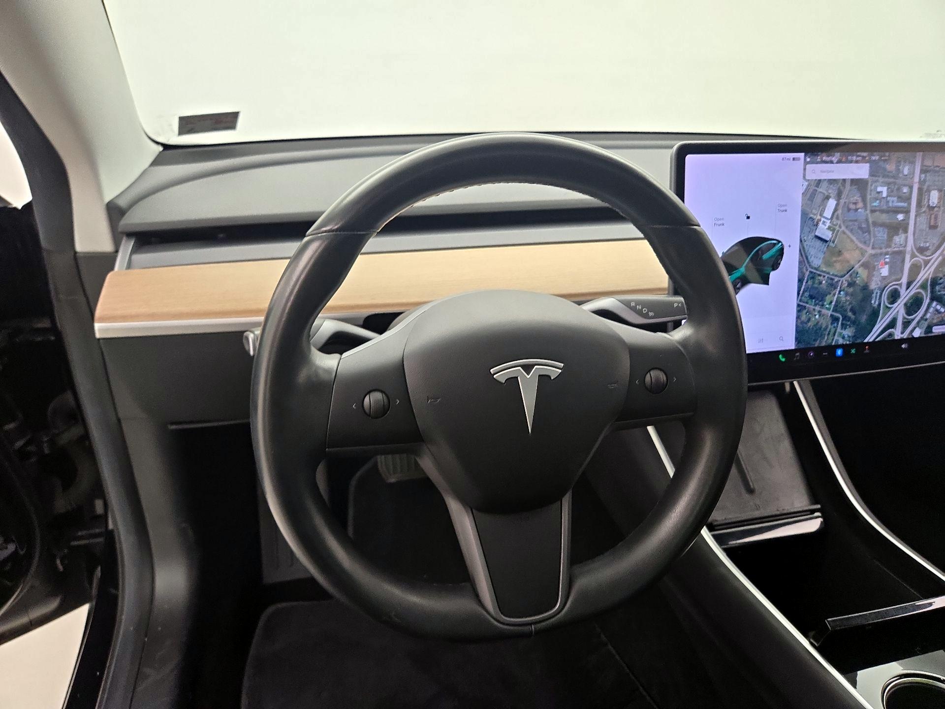 Thumbnail: 2019 Tesla Model 3 - 10