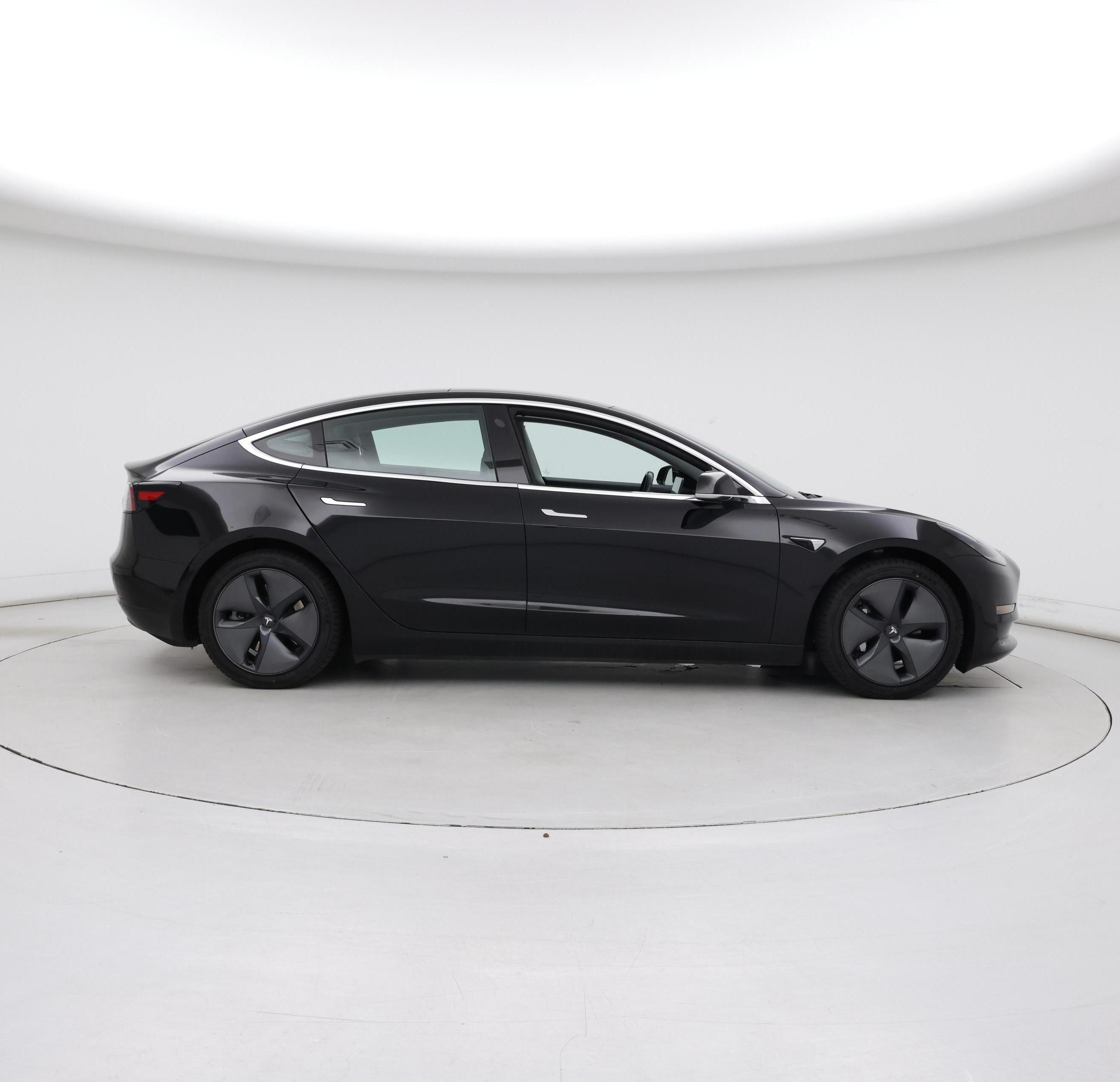 Thumbnail: 2019 Tesla Model 3 - 7