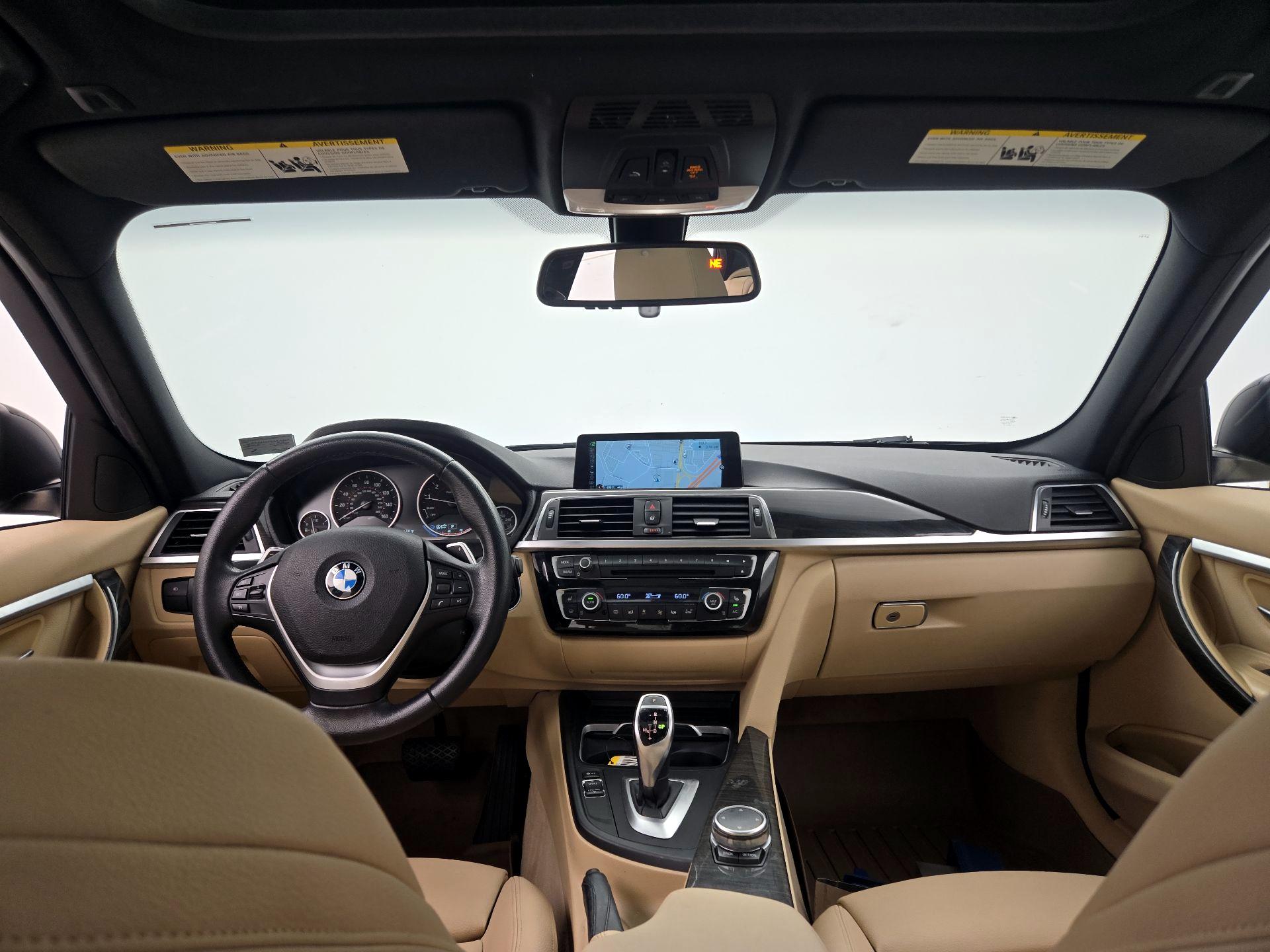Thumbnail: 2016 BMW 3 Series - 9