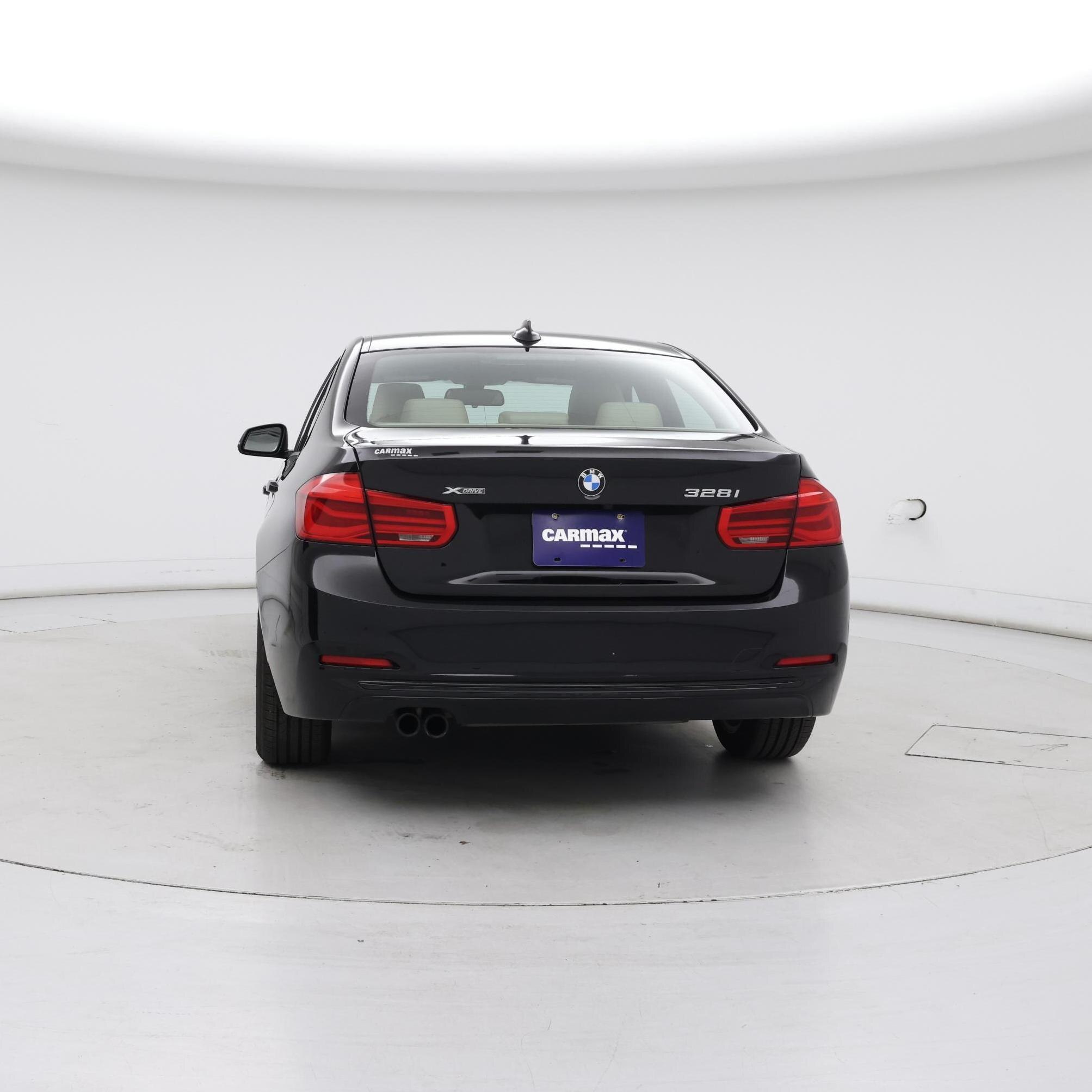 Thumbnail: 2016 BMW 3 Series - 6