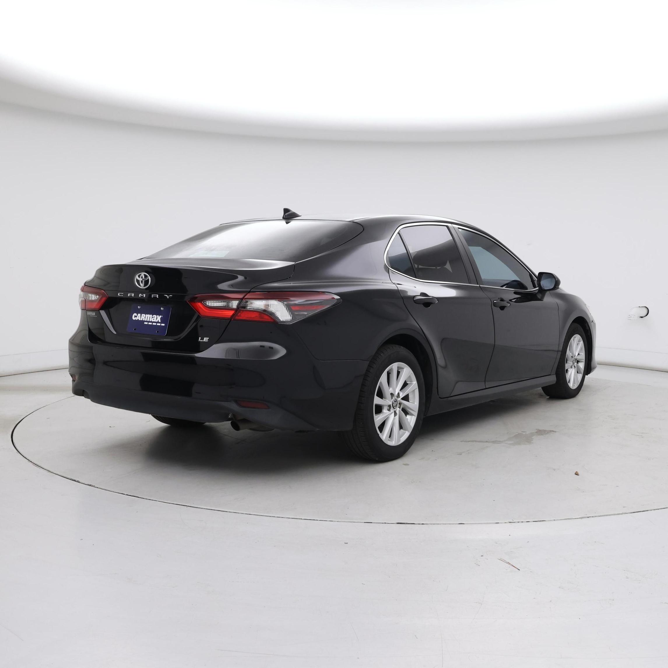 Thumbnail: 2023 Toyota Camry - 8