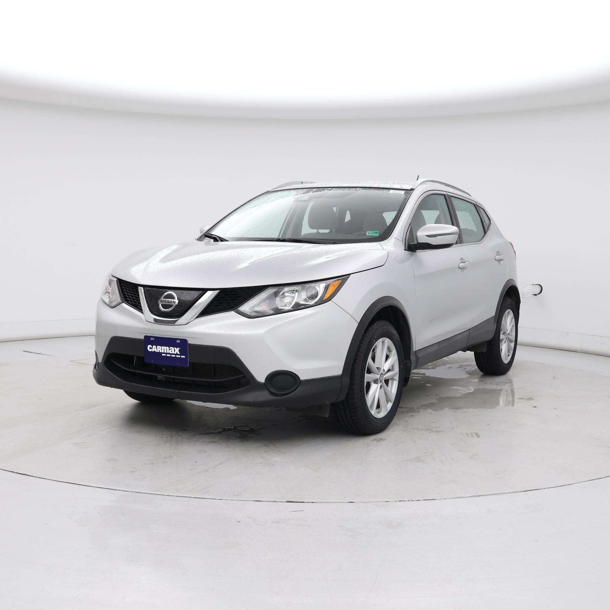 Thumbnail: 2019 Nissan Rogue Sport - 4