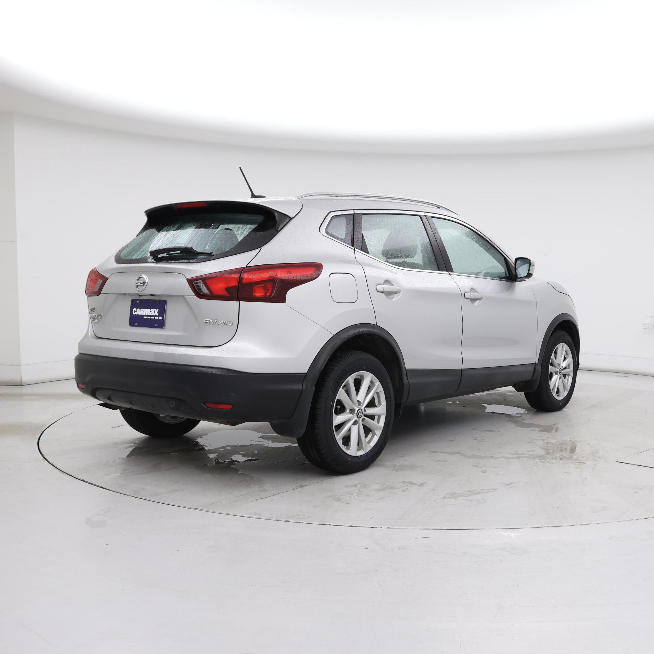 Thumbnail: 2019 Nissan Rogue Sport - 8