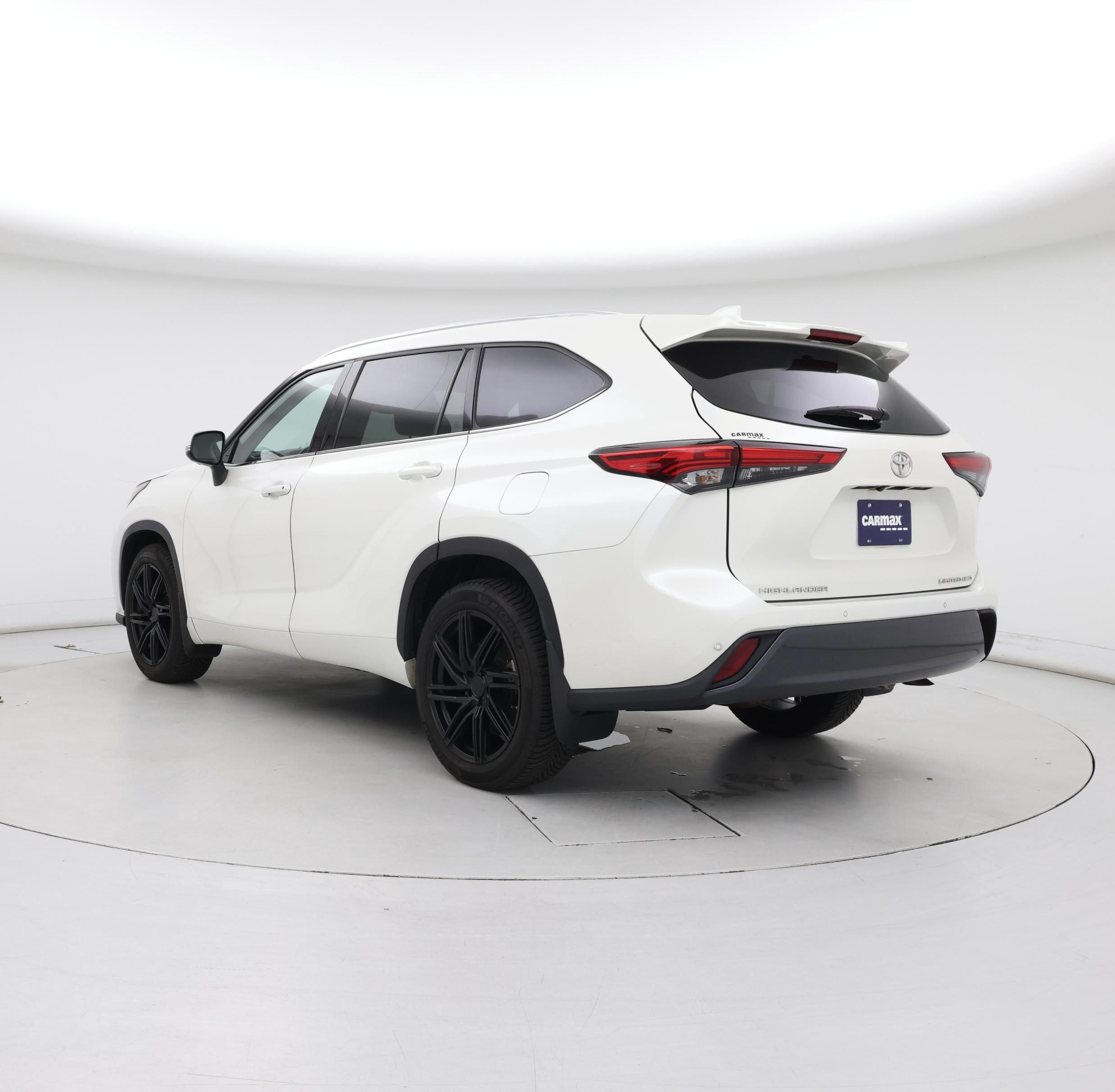 Thumbnail: 2020 Toyota Highlander - 2