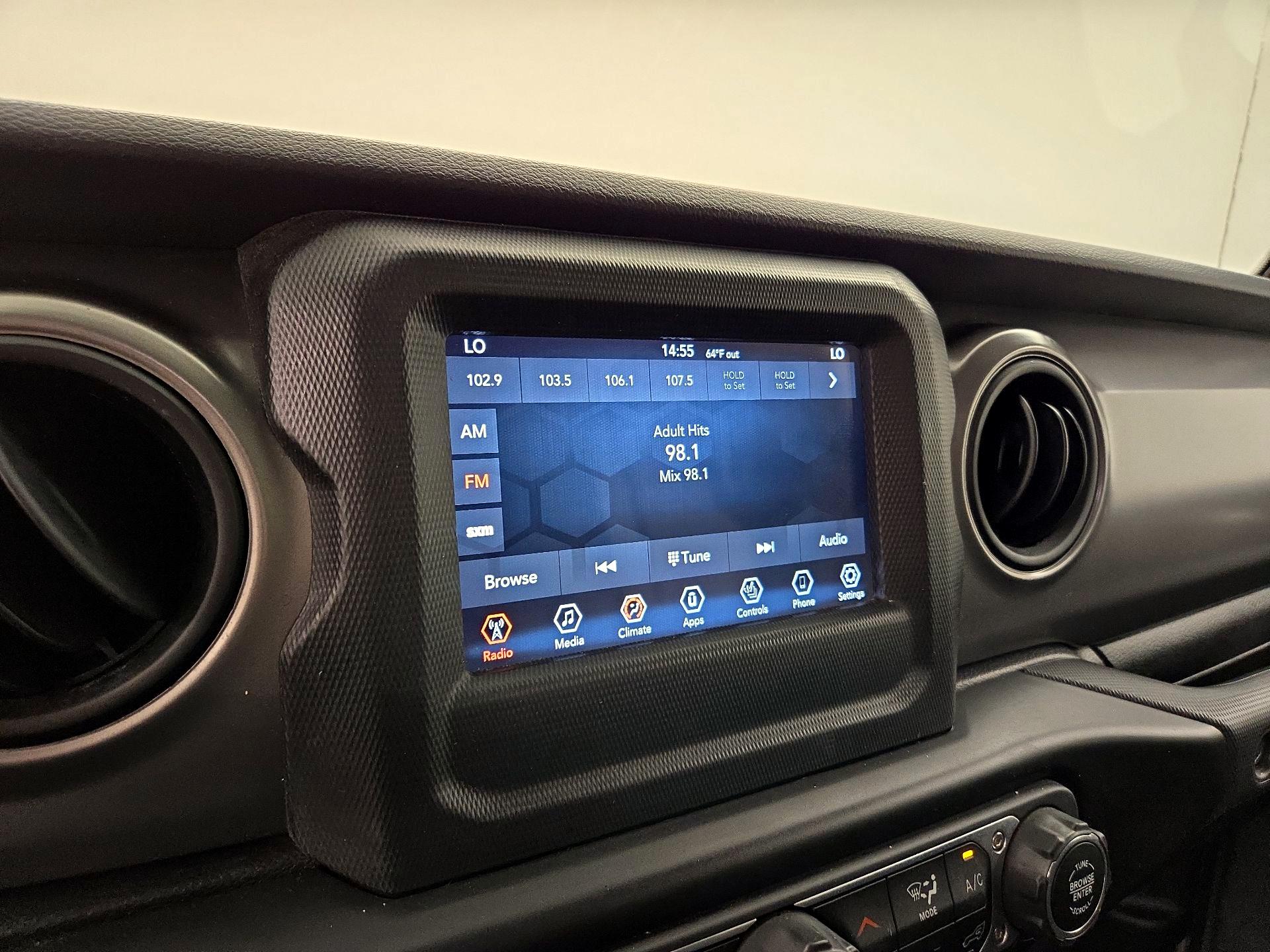 Thumbnail: 2021 Jeep Gladiator - 15