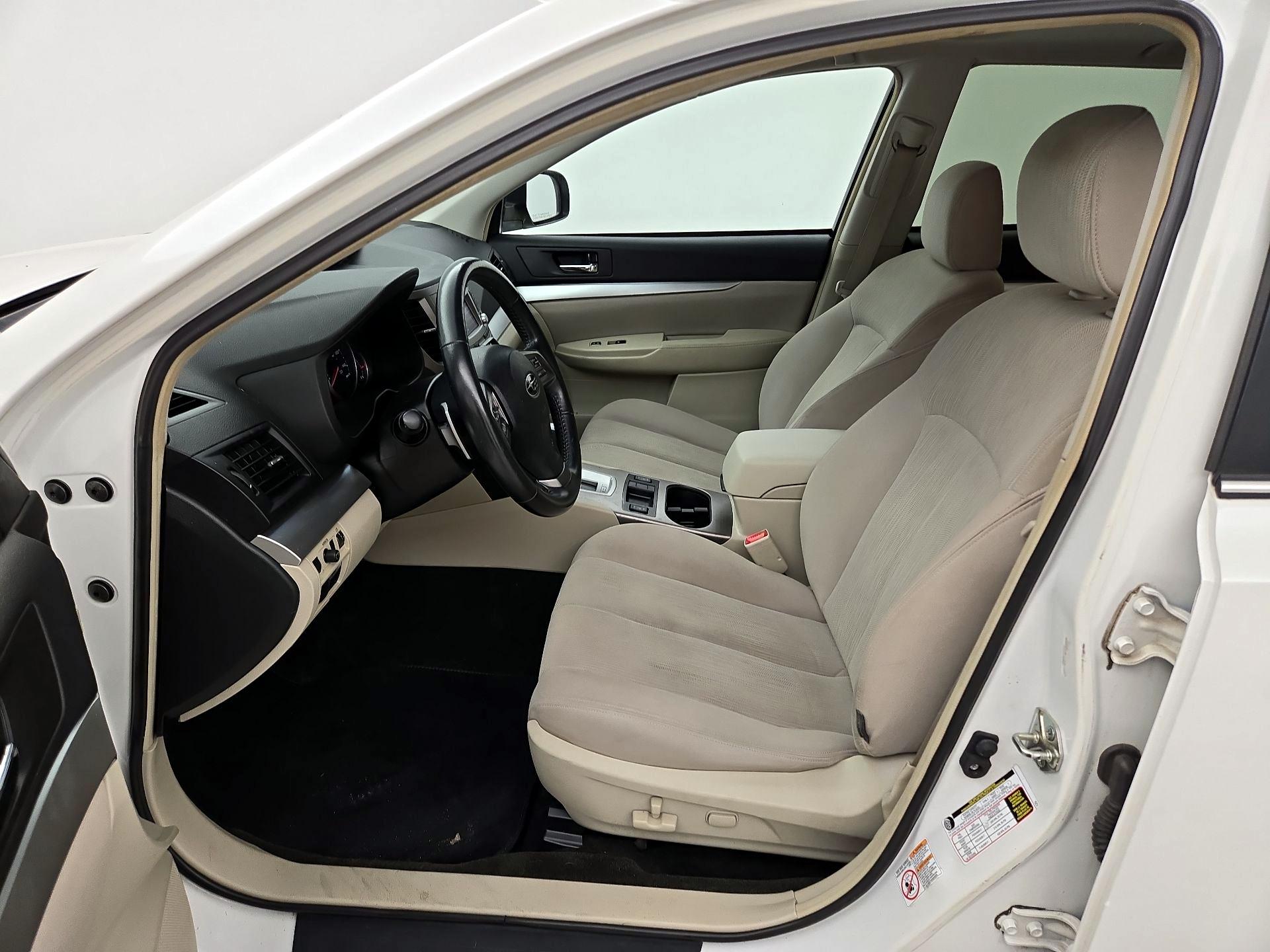 Thumbnail: 2014 Subaru Outback - 11