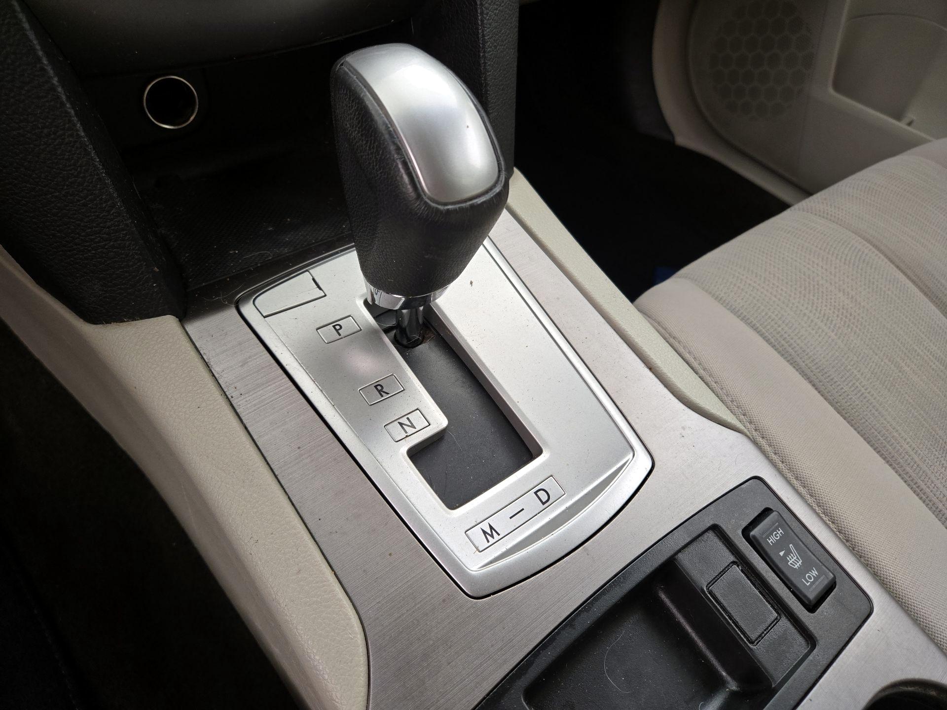 Thumbnail: 2014 Subaru Outback - 17