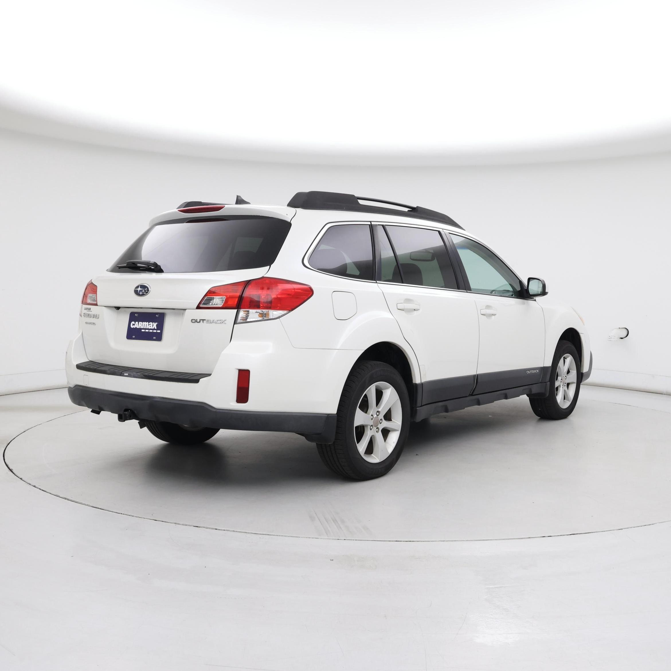 Thumbnail: 2014 Subaru Outback - 8
