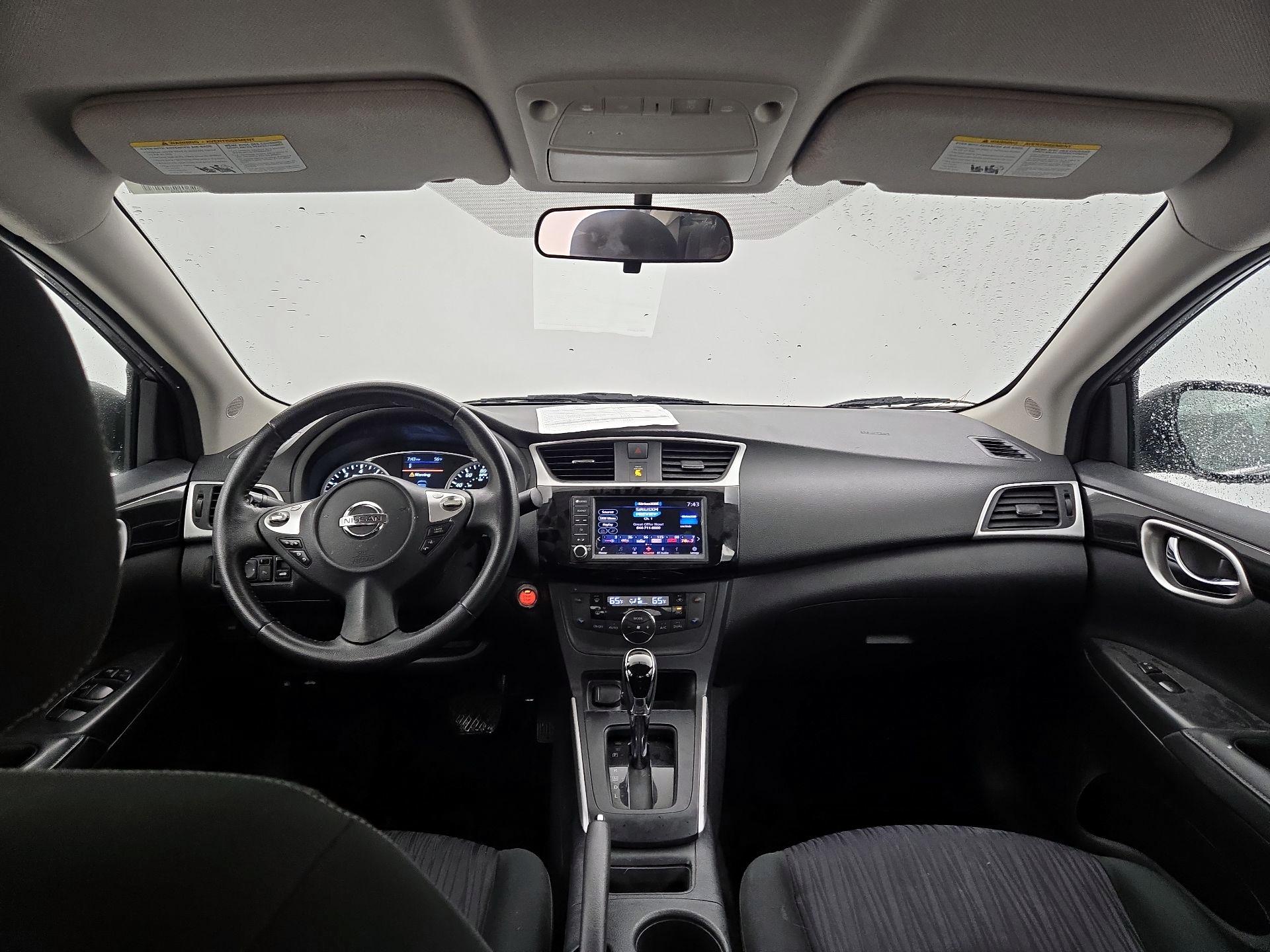 Thumbnail: 2019 Nissan Sentra - 9