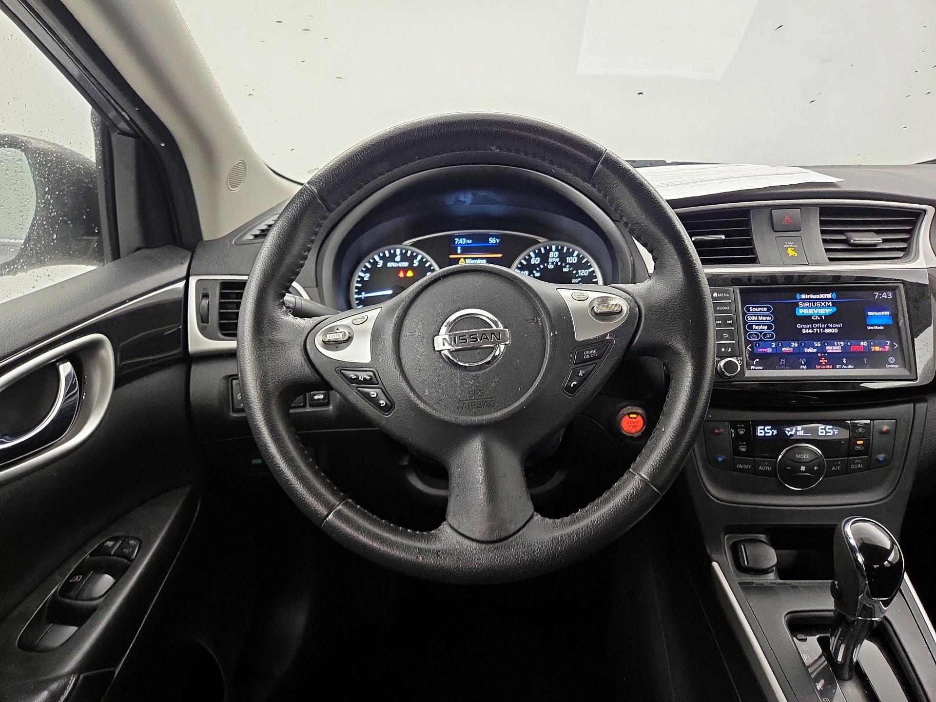 Thumbnail: 2019 Nissan Sentra - 10