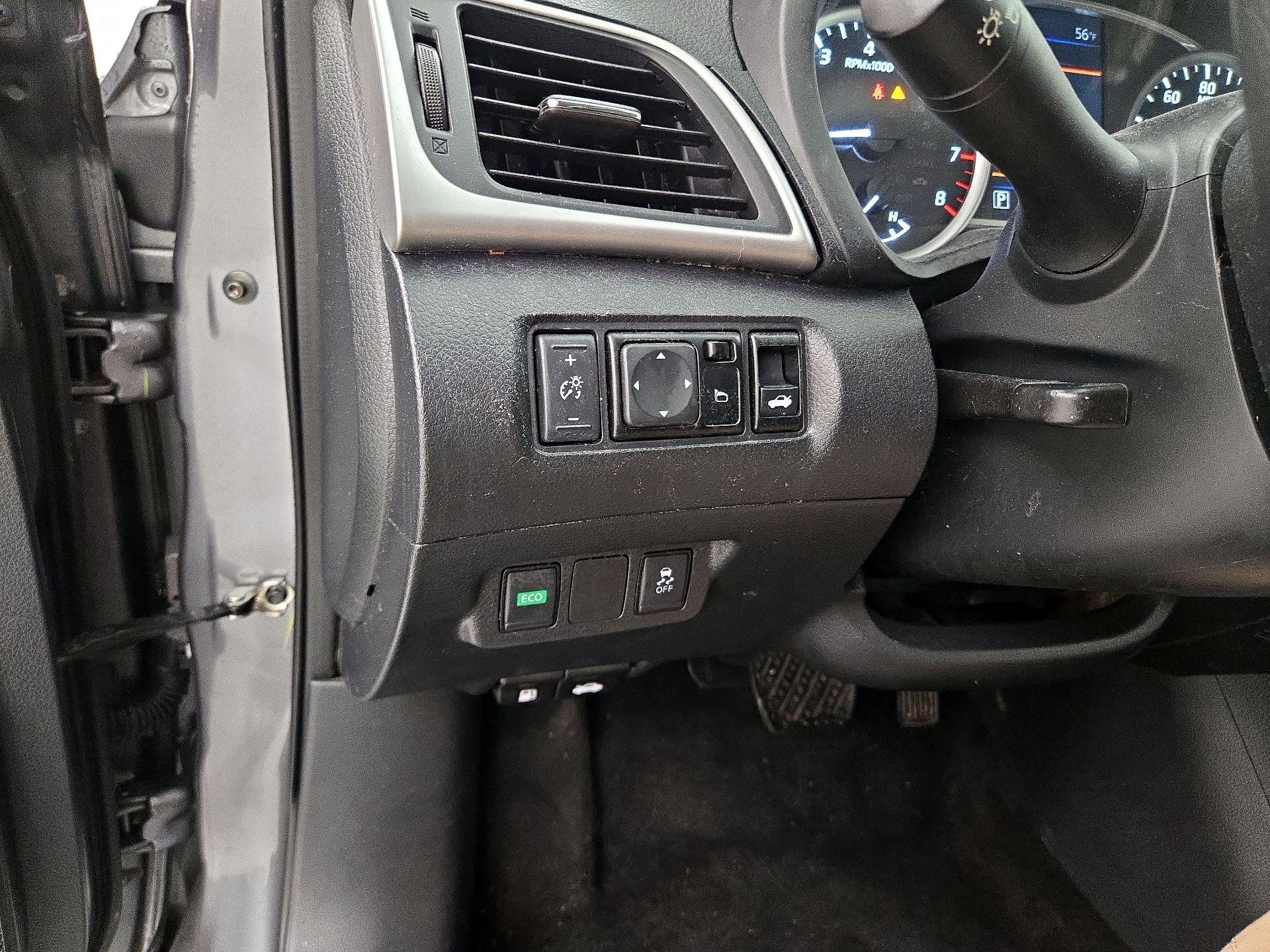 Thumbnail: 2019 Nissan Sentra - 13