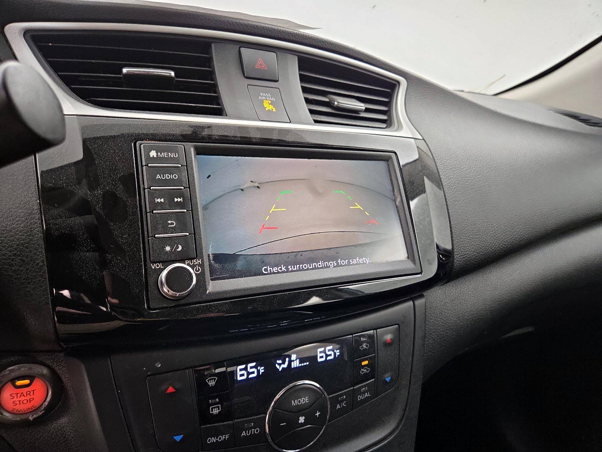 Thumbnail: 2019 Nissan Sentra - 14