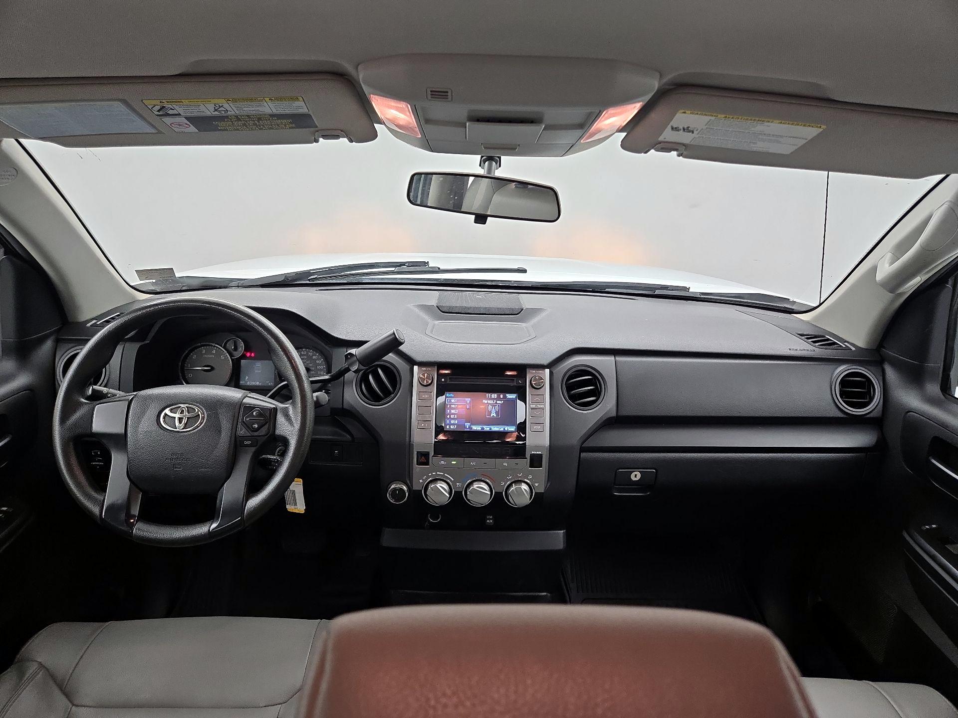 Thumbnail: 2017 Toyota Tundra - 9