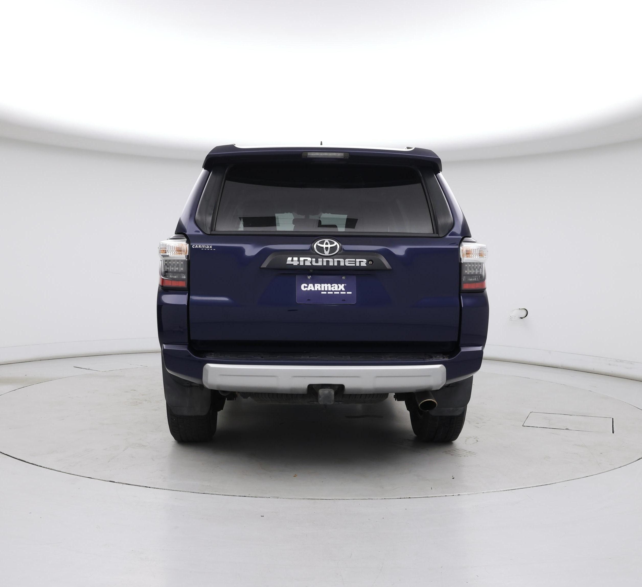 Thumbnail: 2016 Toyota 4Runner - 6