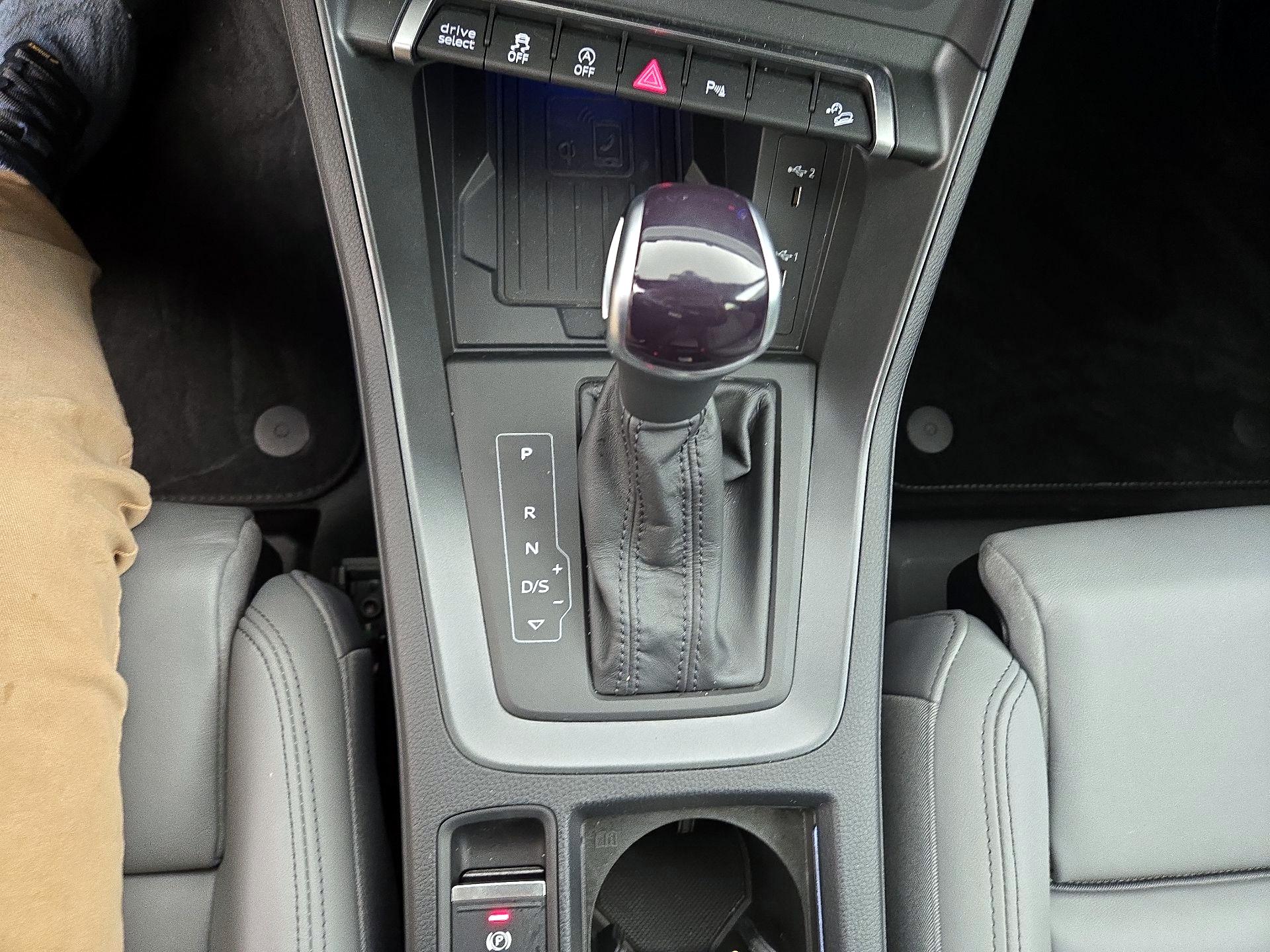 Thumbnail: 2024 Audi Q3 - 18