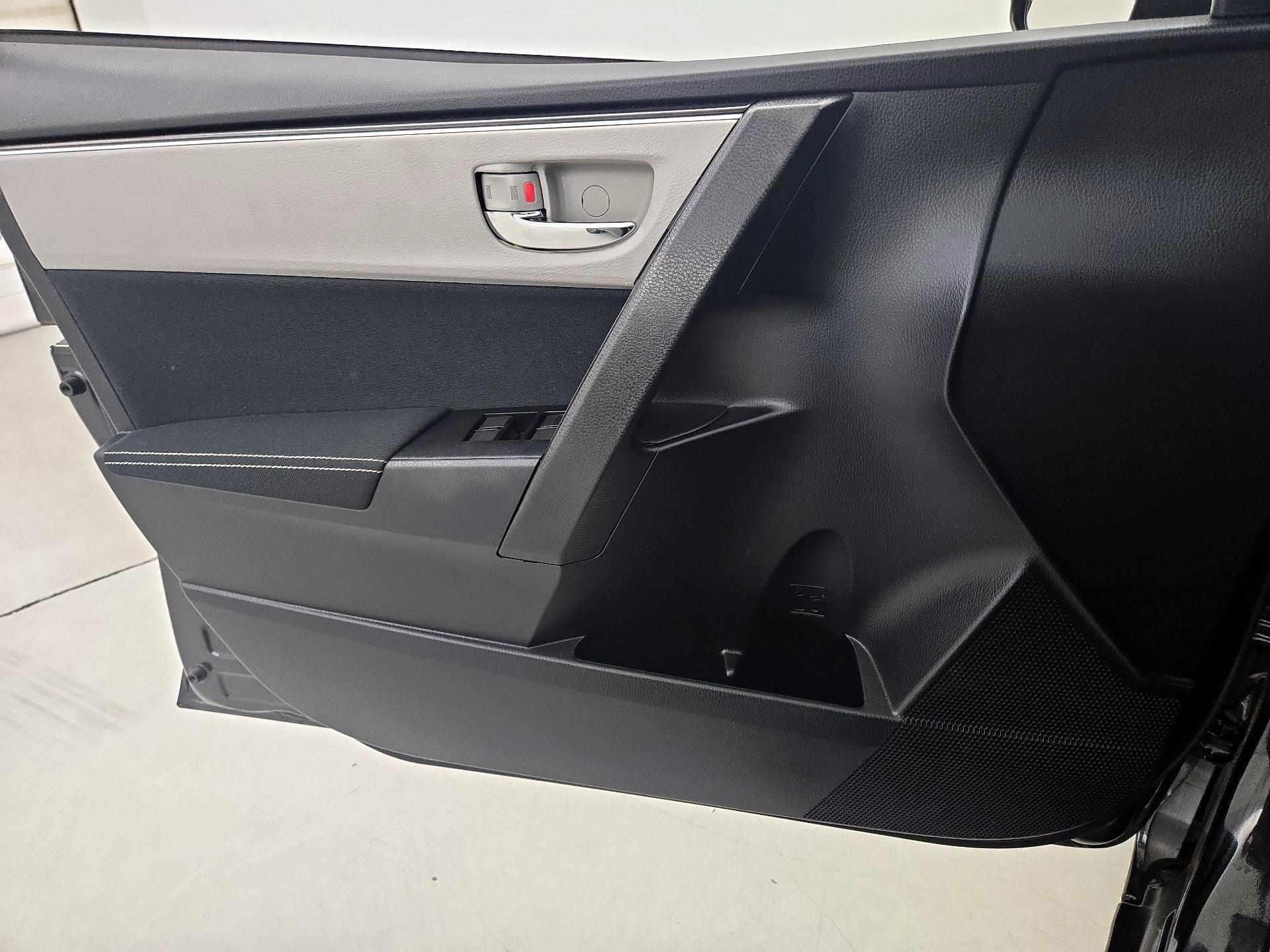 Thumbnail: 2019 Toyota Corolla - 12