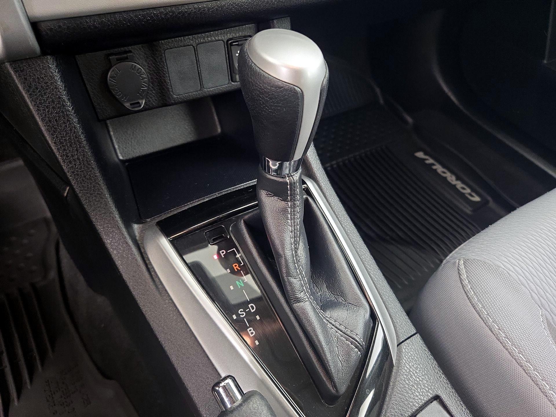 Thumbnail: 2019 Toyota Corolla - 17