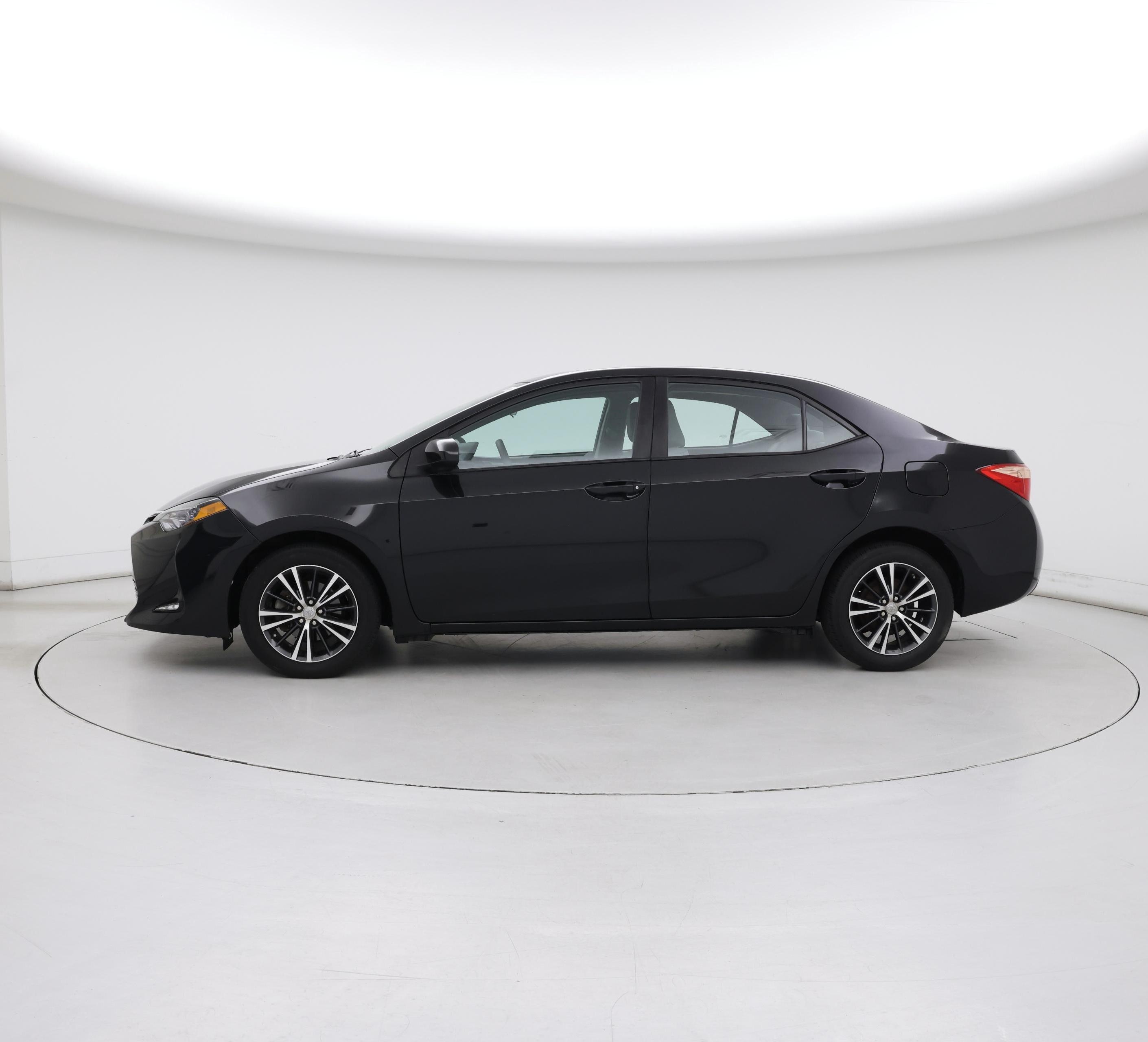 Thumbnail: 2019 Toyota Corolla - 3