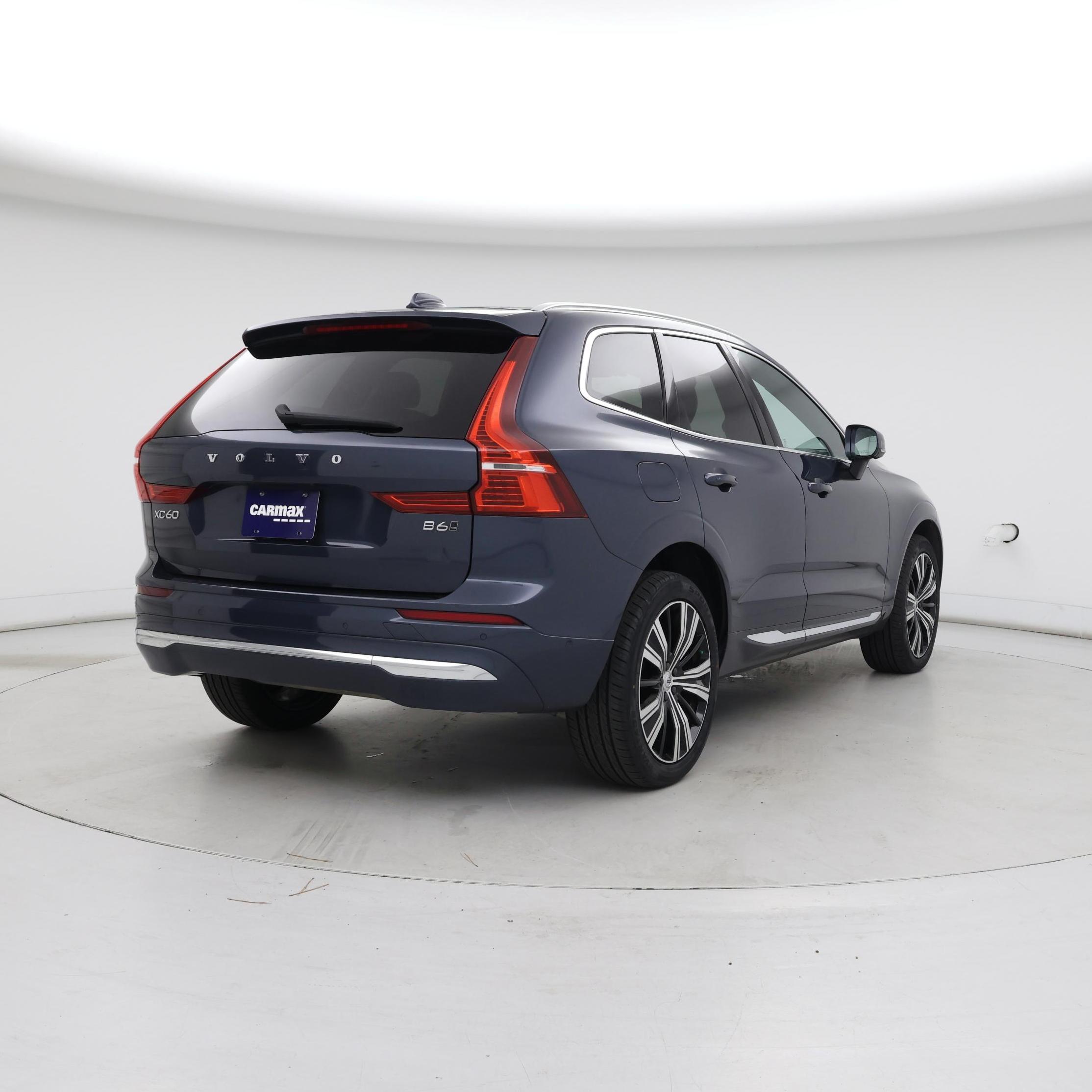 Thumbnail: 2023 Volvo XC60 - 8