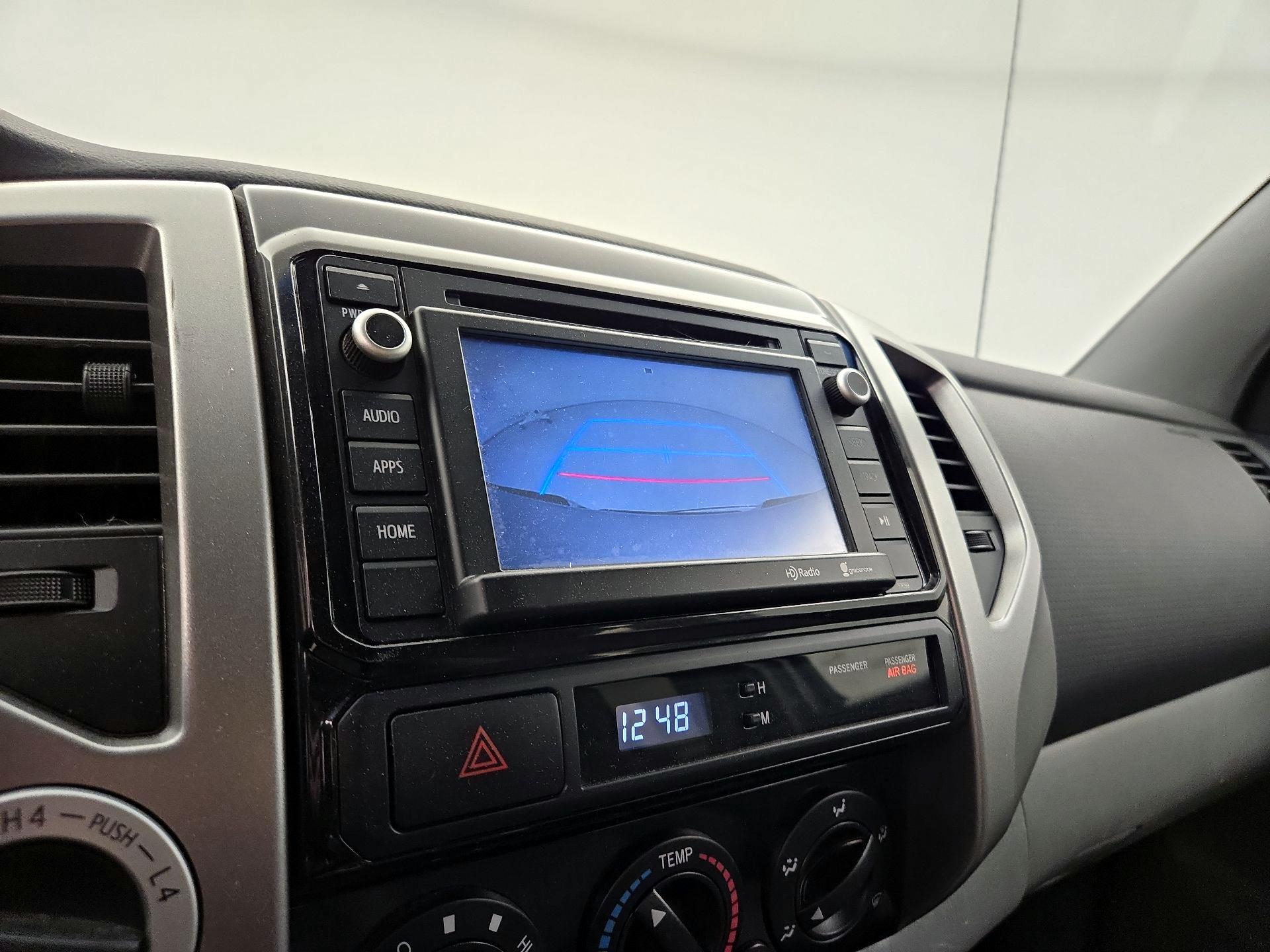 Thumbnail: 2014 Toyota Tacoma - 14