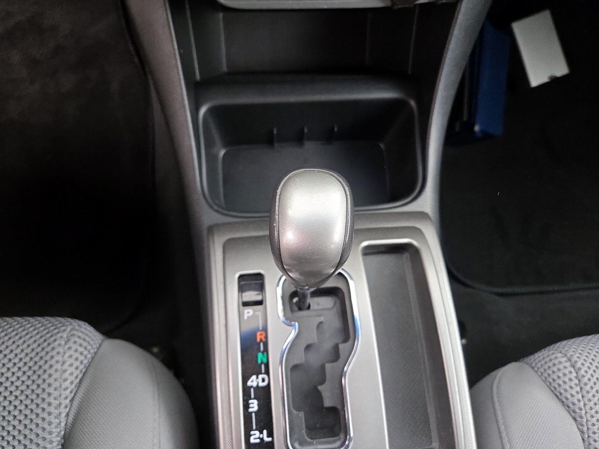 Thumbnail: 2014 Toyota Tacoma - 17