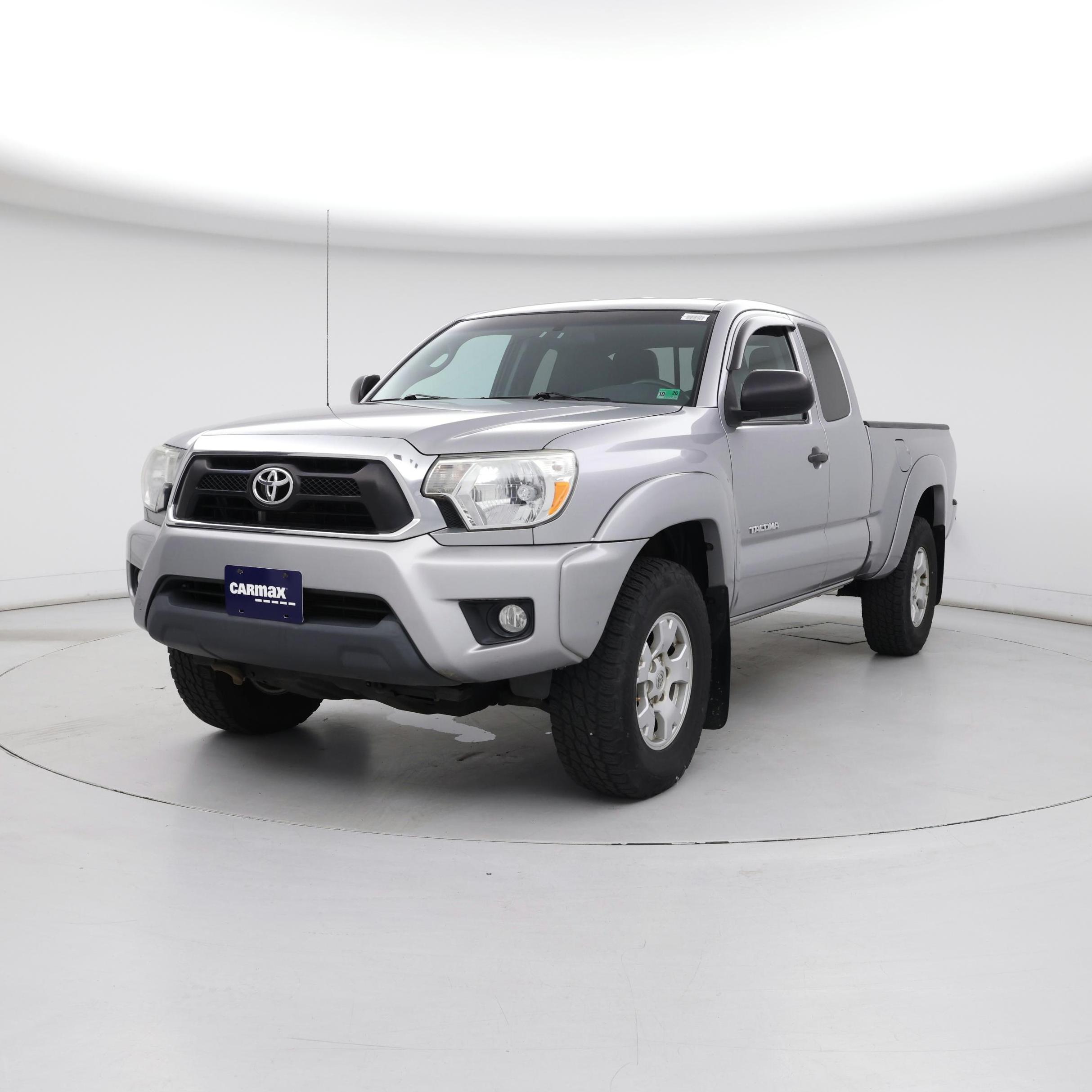 Thumbnail: 2014 Toyota Tacoma - 4