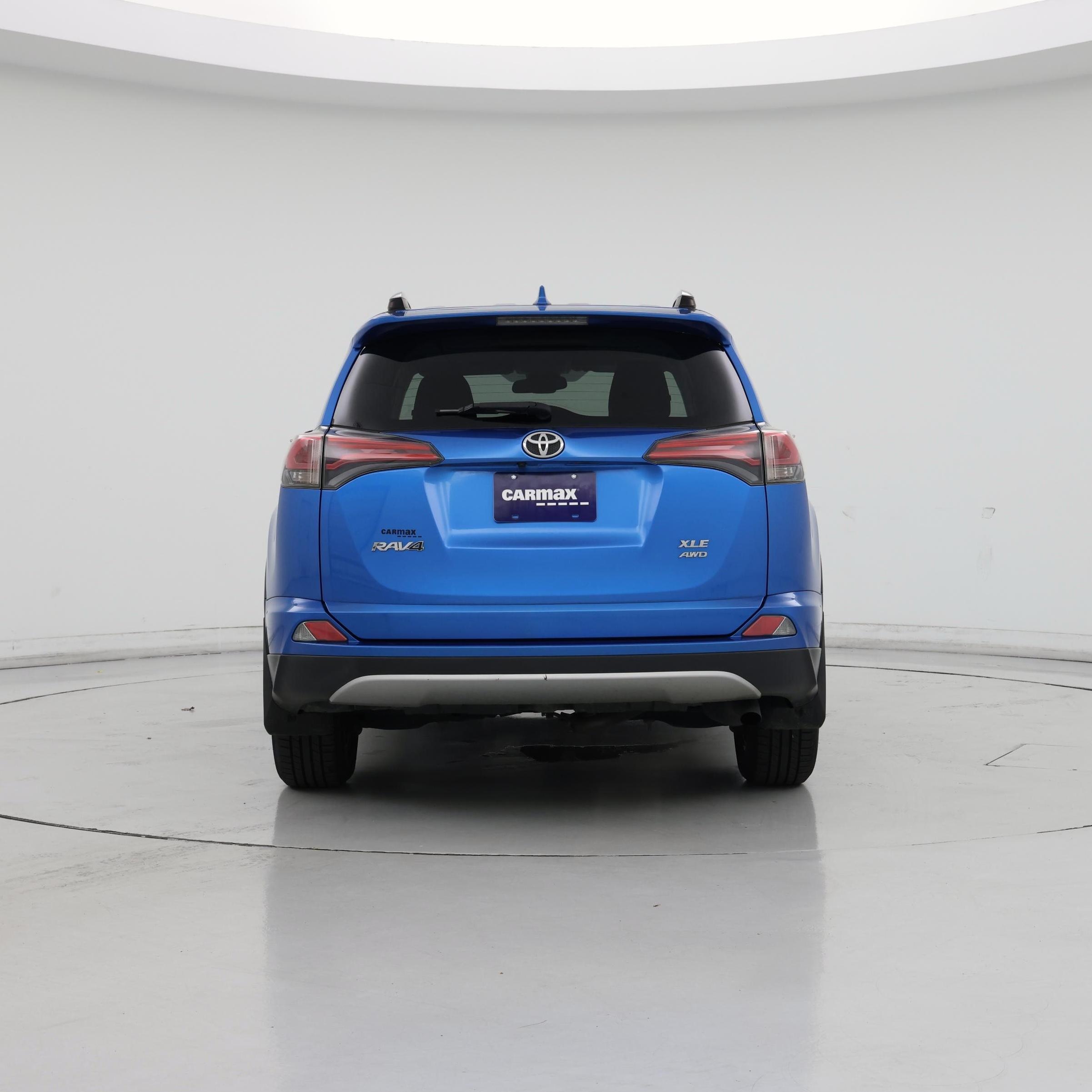 Thumbnail: 2018 Toyota RAV4 - 6