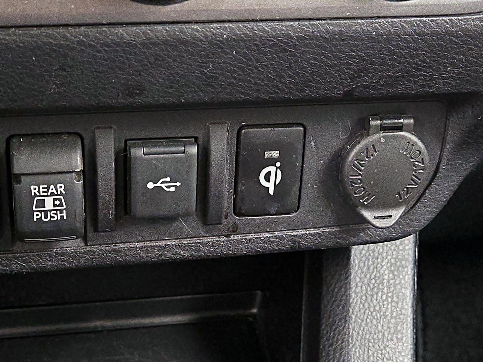 Thumbnail: 2022 Toyota Tacoma - 18