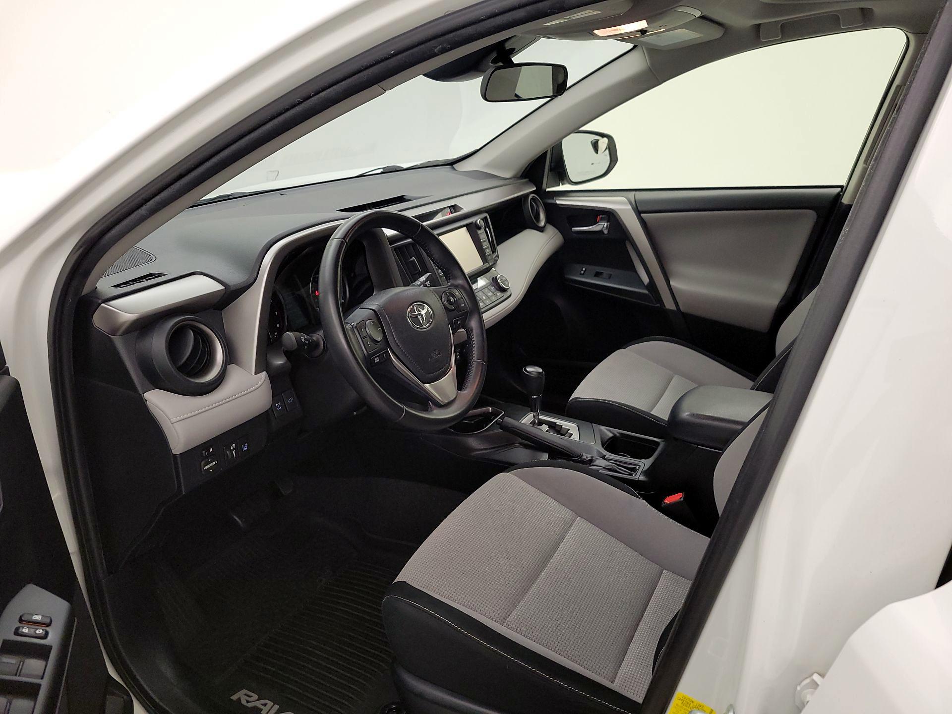 Thumbnail: 2017 Toyota RAV4 - 11